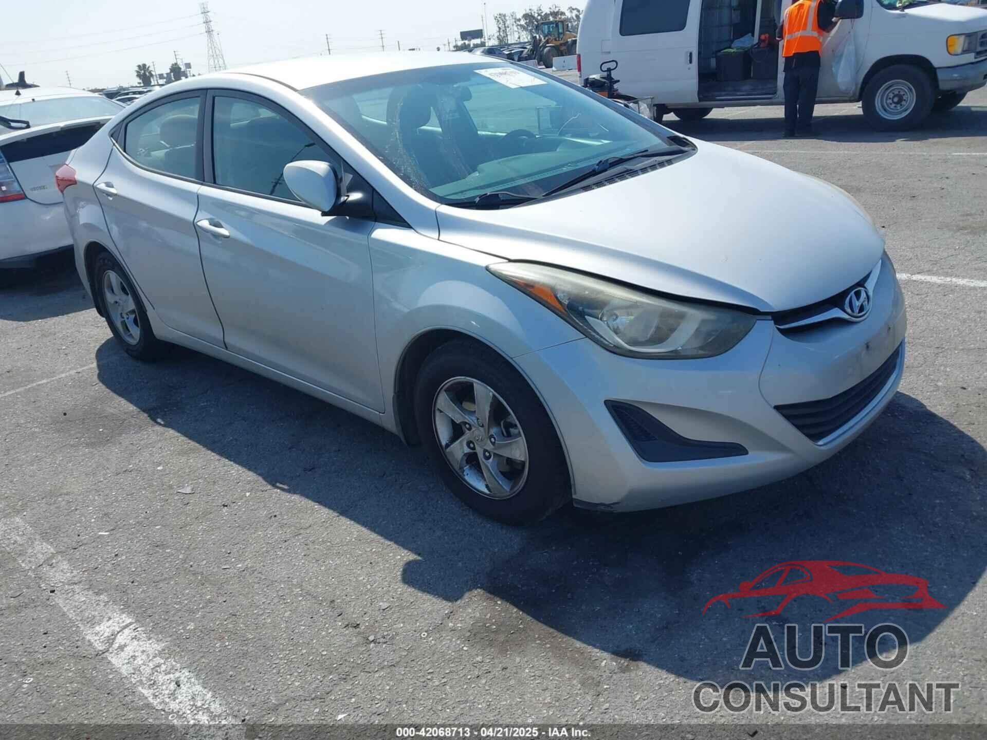 HYUNDAI ELANTRA 2015 - 5NPDH4AE1FH645859