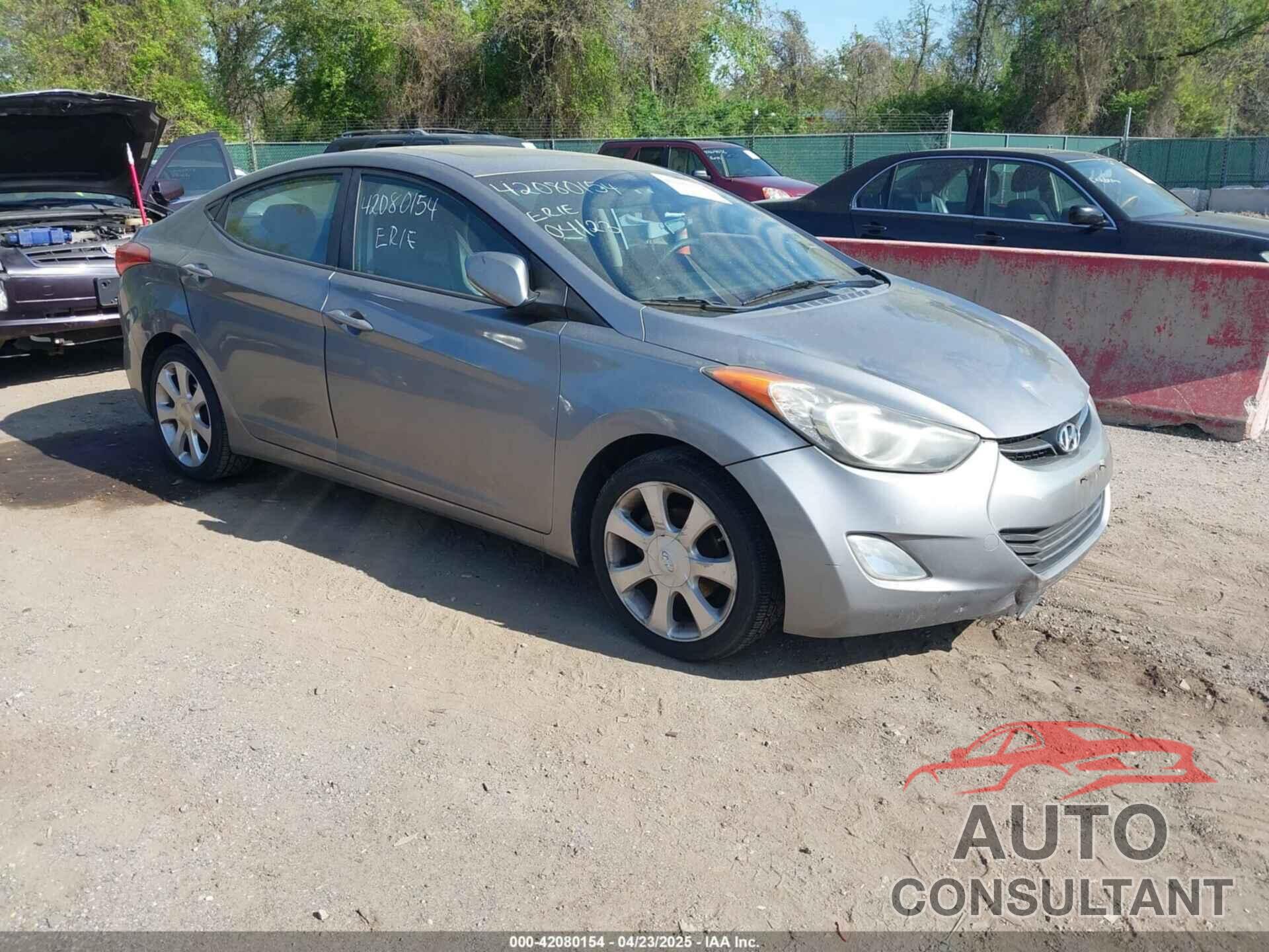 HYUNDAI ELANTRA 2011 - KMHDH4AE8BU154362