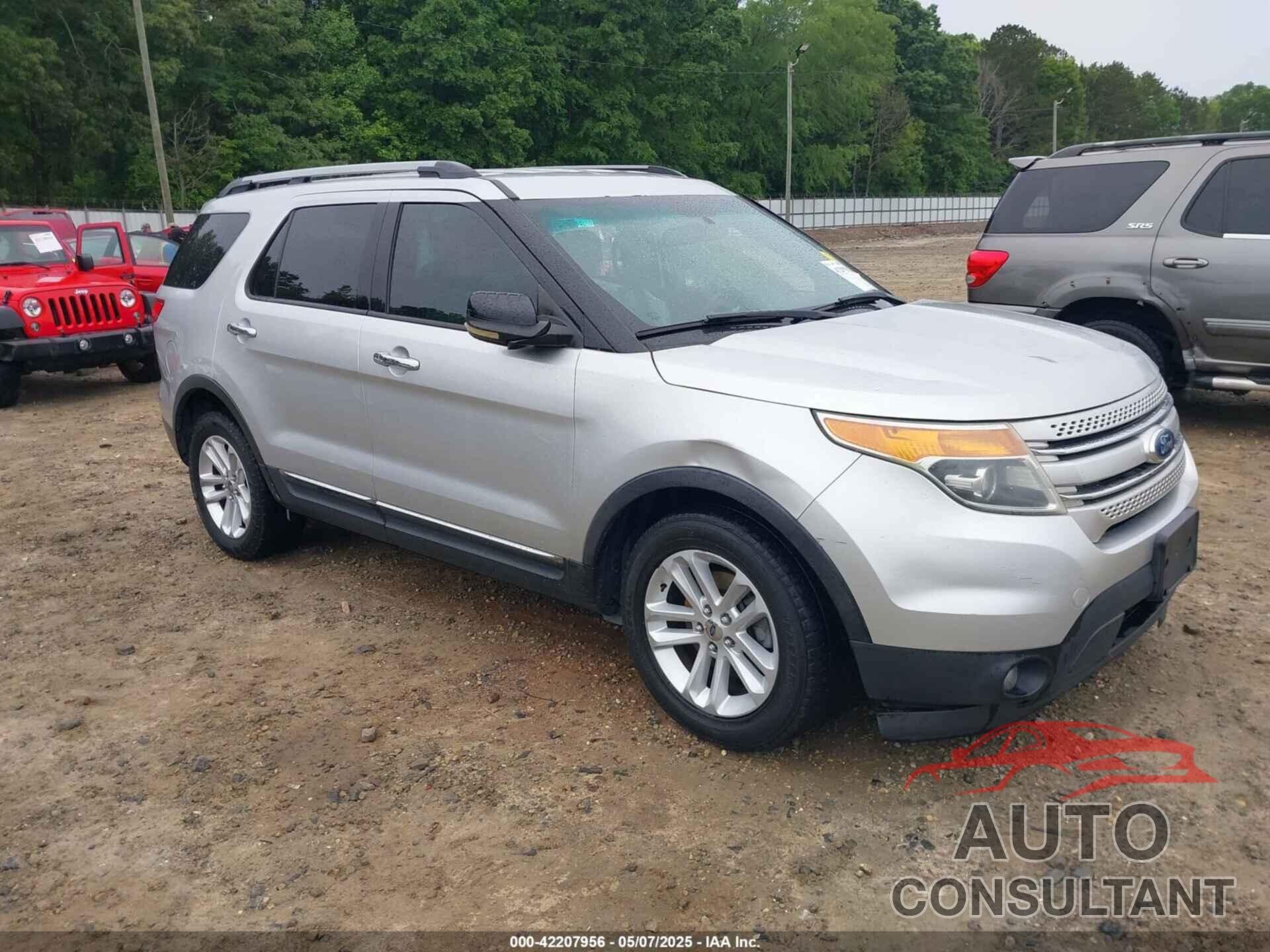 FORD EXPLORER 2011 - 1FMHK7D85BGA17582