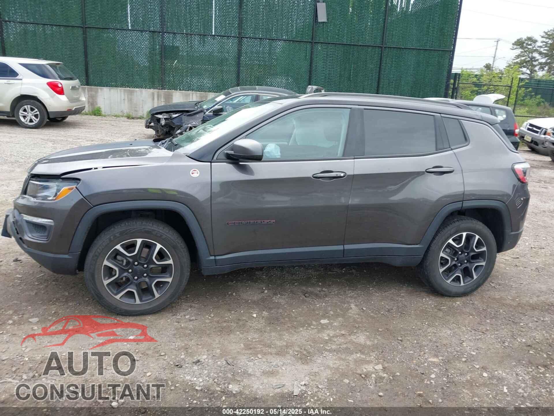 JEEP COMPASS 2020 - 3C4NJDDB3LT200268