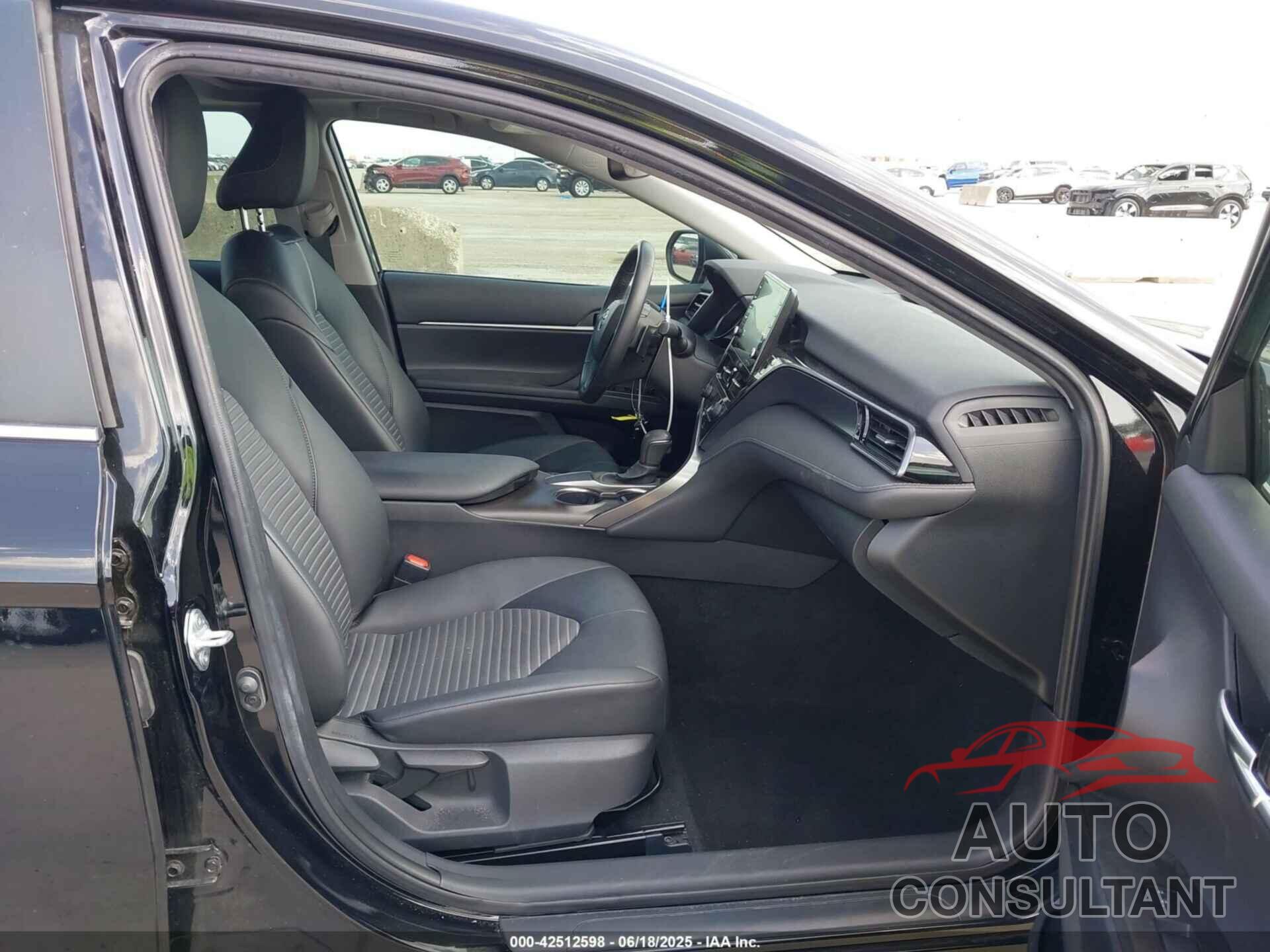 TOYOTA CAMRY 2021 - 4T1S11AK7MU561222