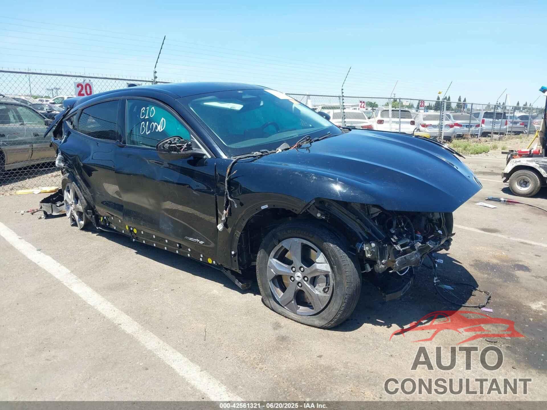 FORD MUSTANG MACH-E 2023 - 3FMTK1R41PMA64876