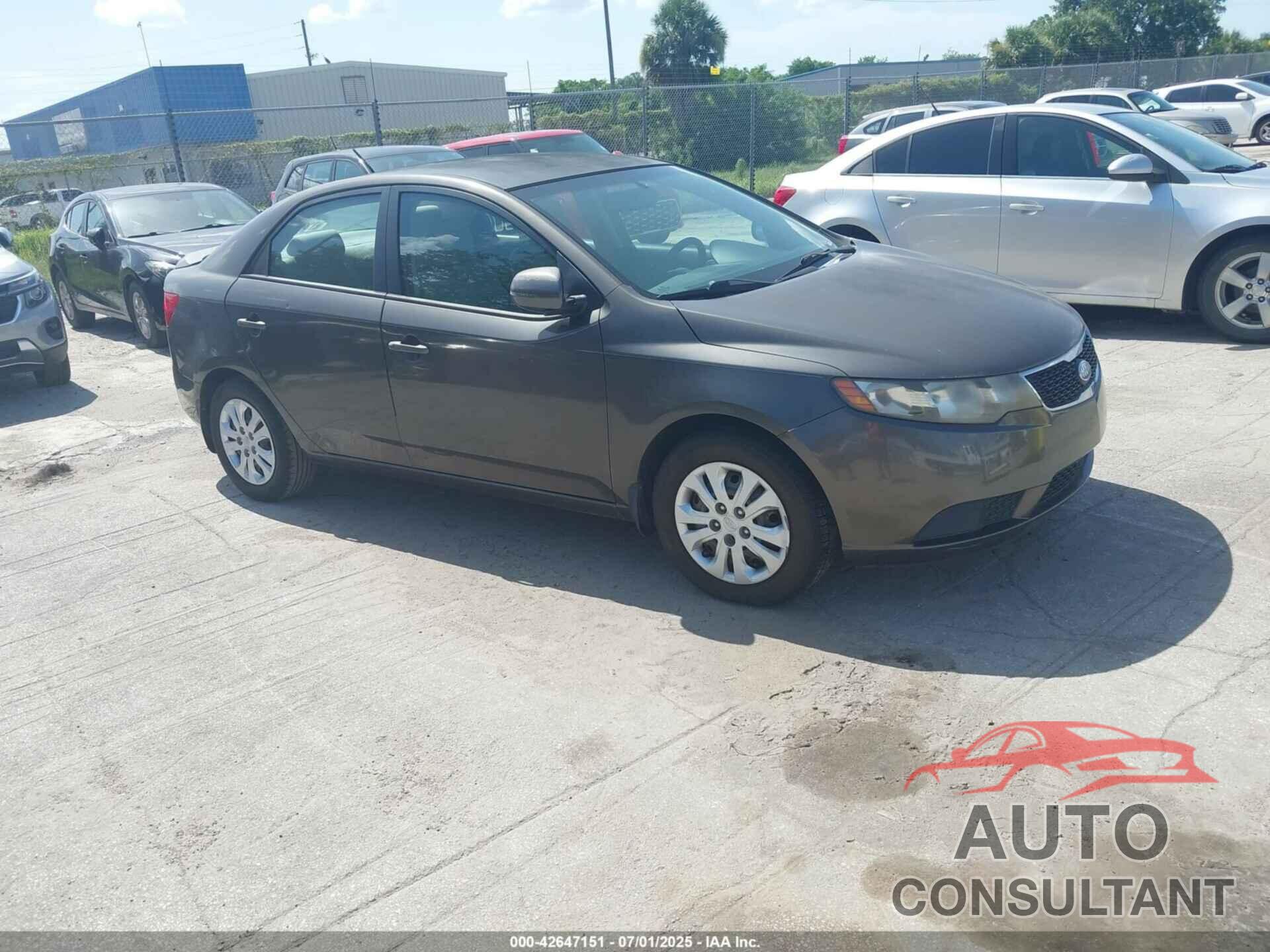 KIA FORTE 2011 - KNAFU4A23B5442117