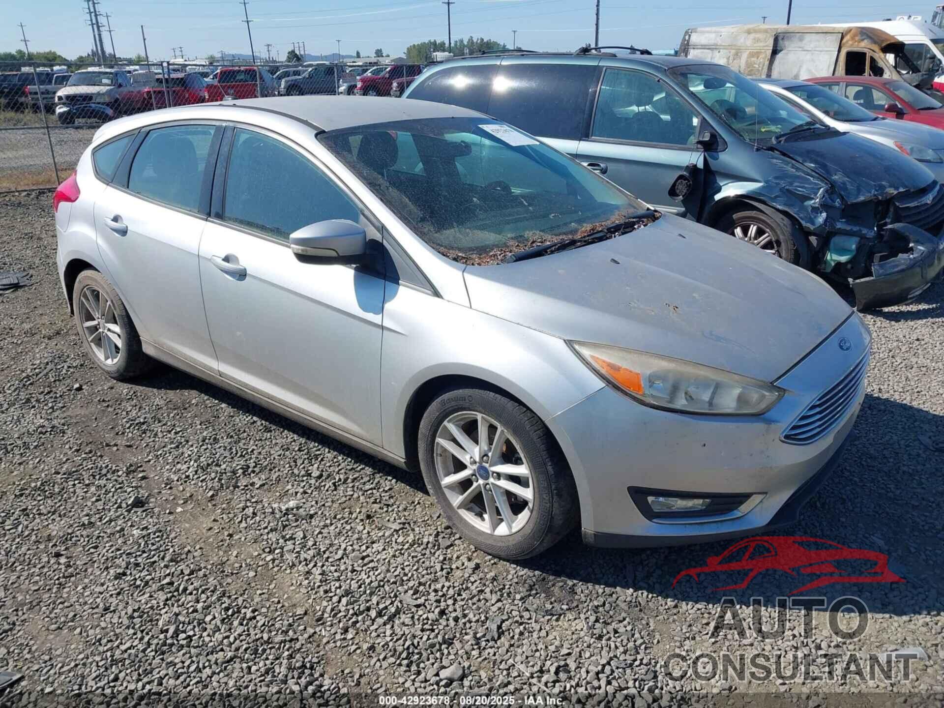 FORD FOCUS 2015 - 1FADP3K2XFL295361