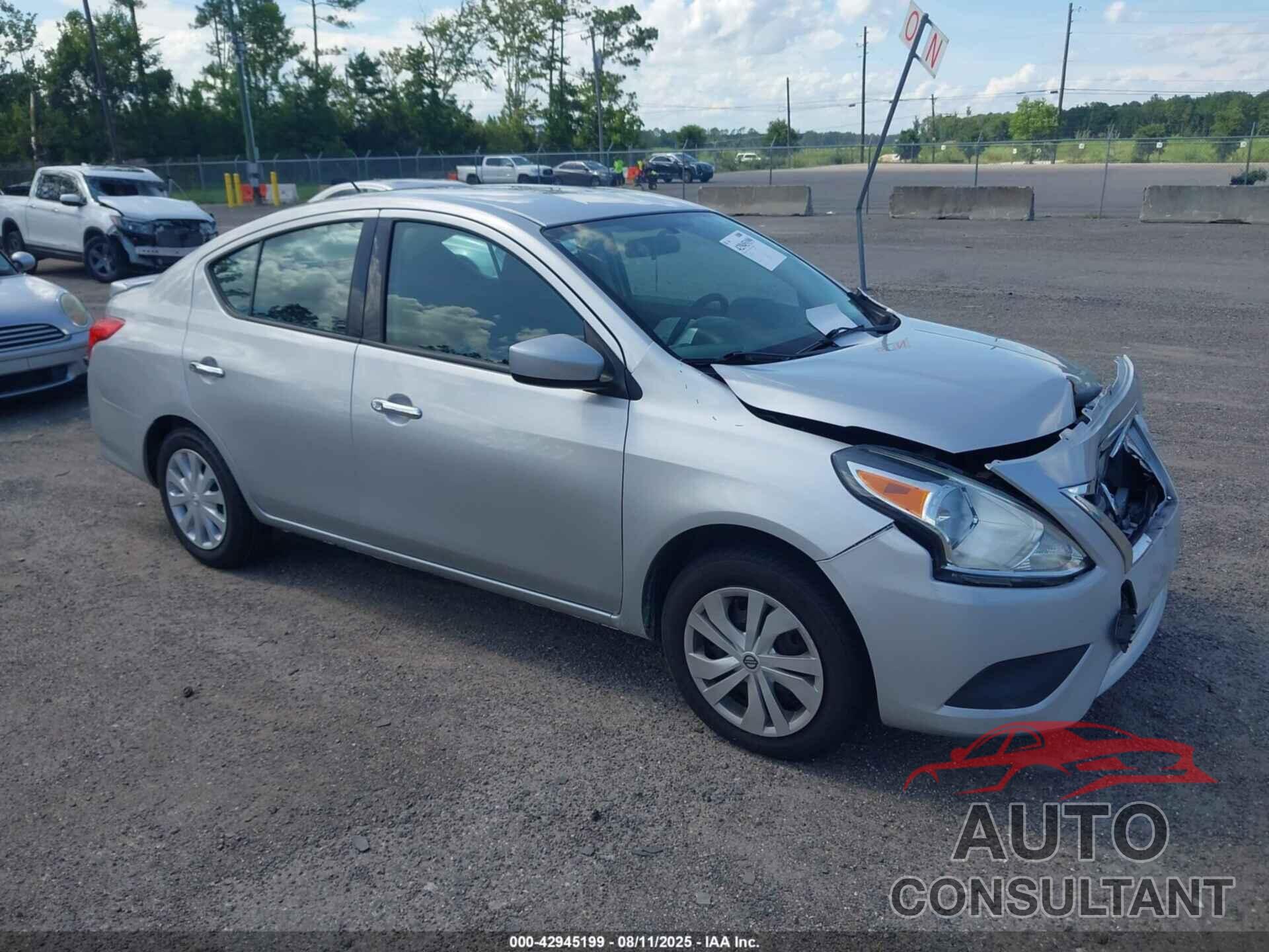 NISSAN VERSA 2019 - 3N1CN7APXKL823966