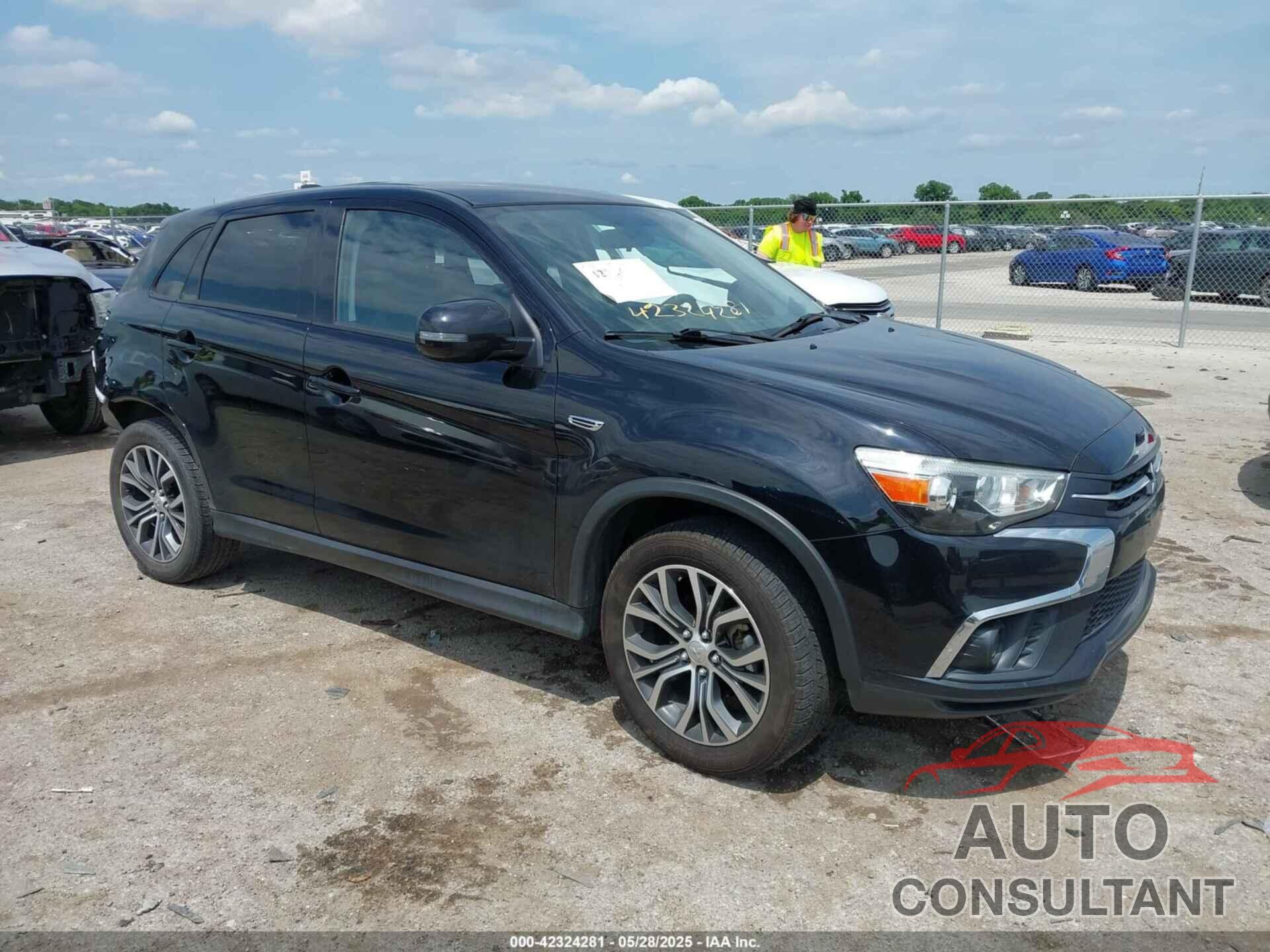 MITSUBISHI OUTLANDER SPORT 2019 - JA4AP3AU2KU020954
