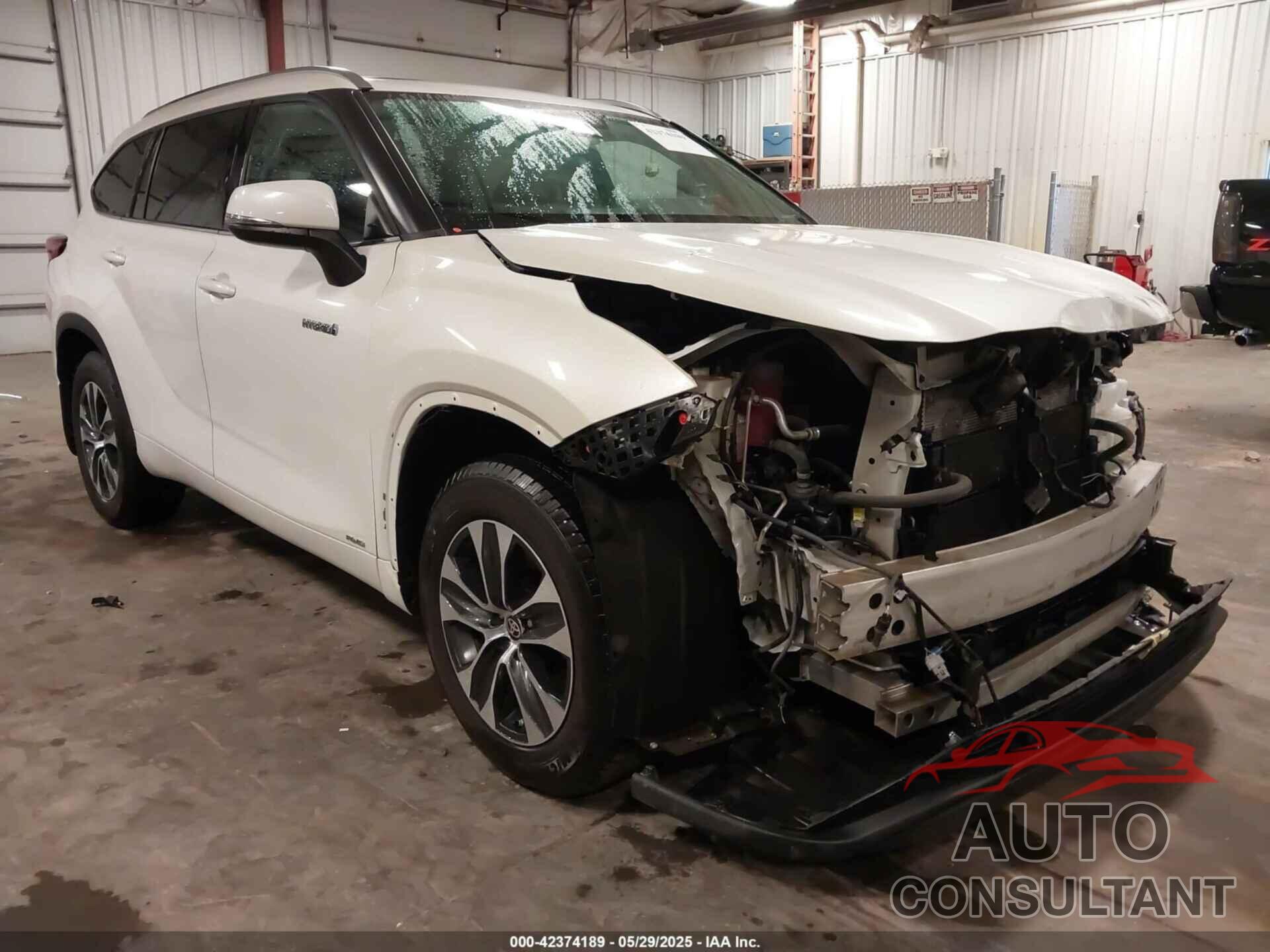 TOYOTA HIGHLANDER 2021 - 5TDHBRCH2MS515572