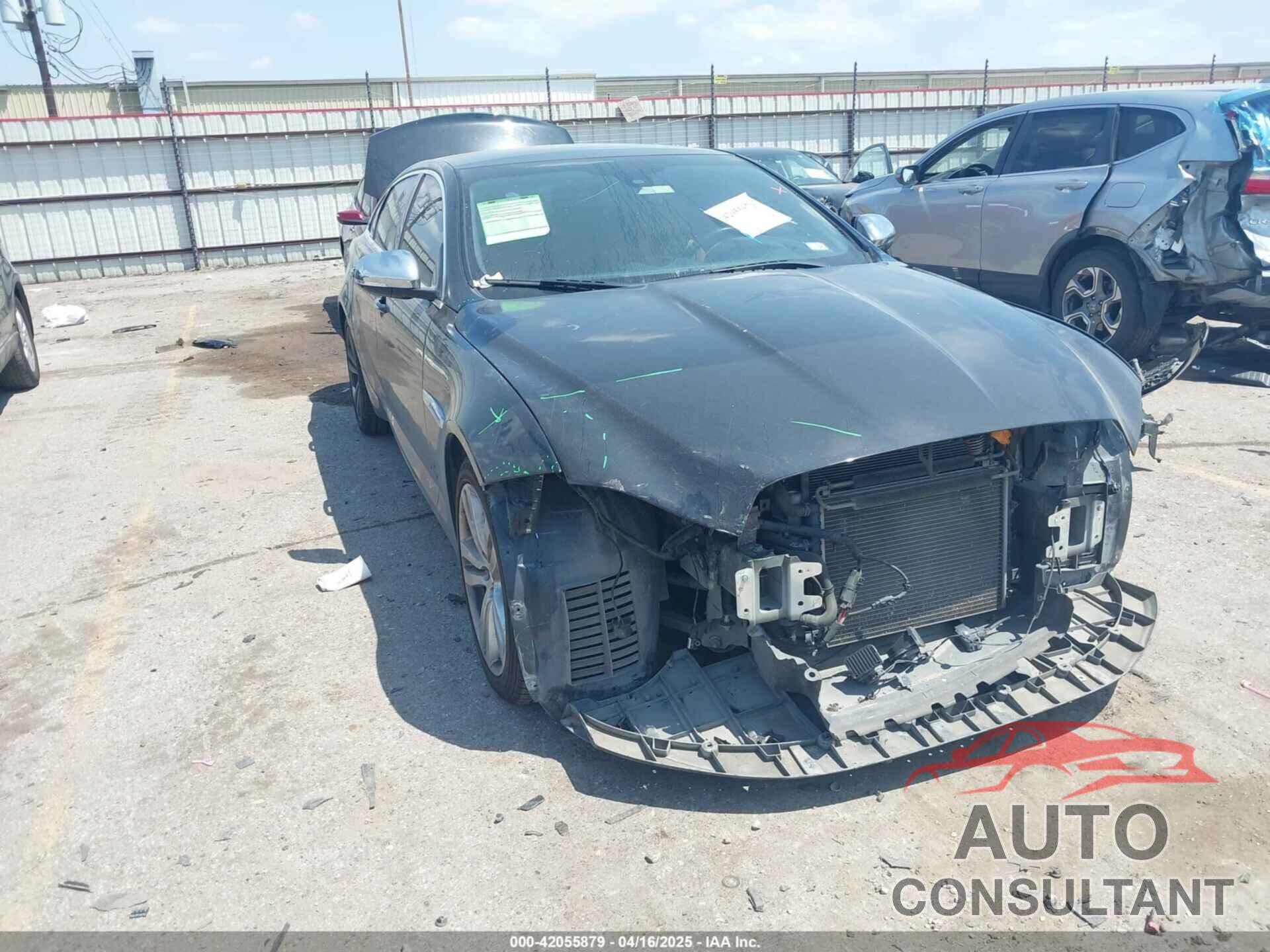JAGUAR XJ 2013 - SAJWJ2GD9D8V47241