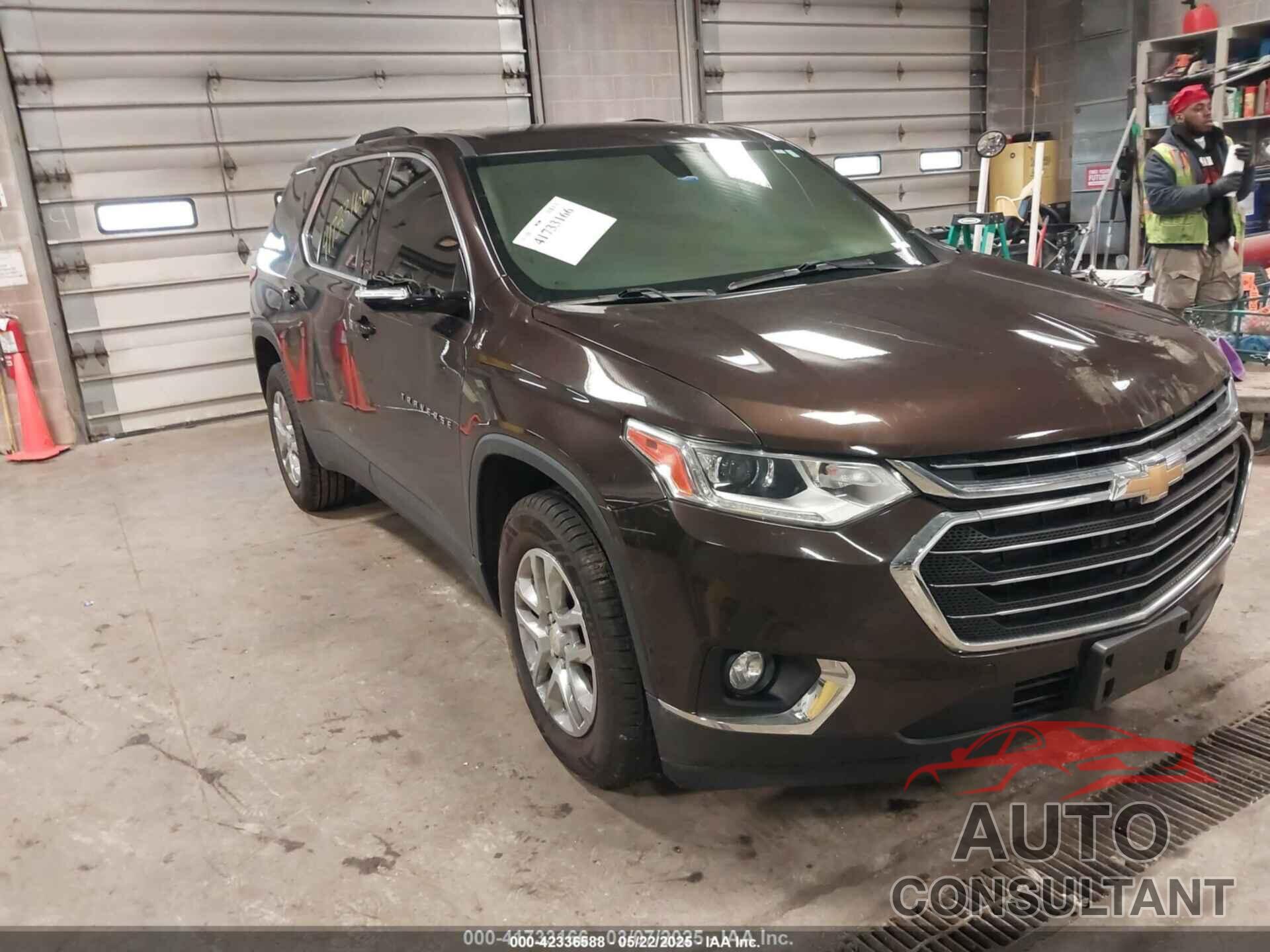 CHEVROLET TRAVERSE 2018 - 1GNERGKW5JJ143678