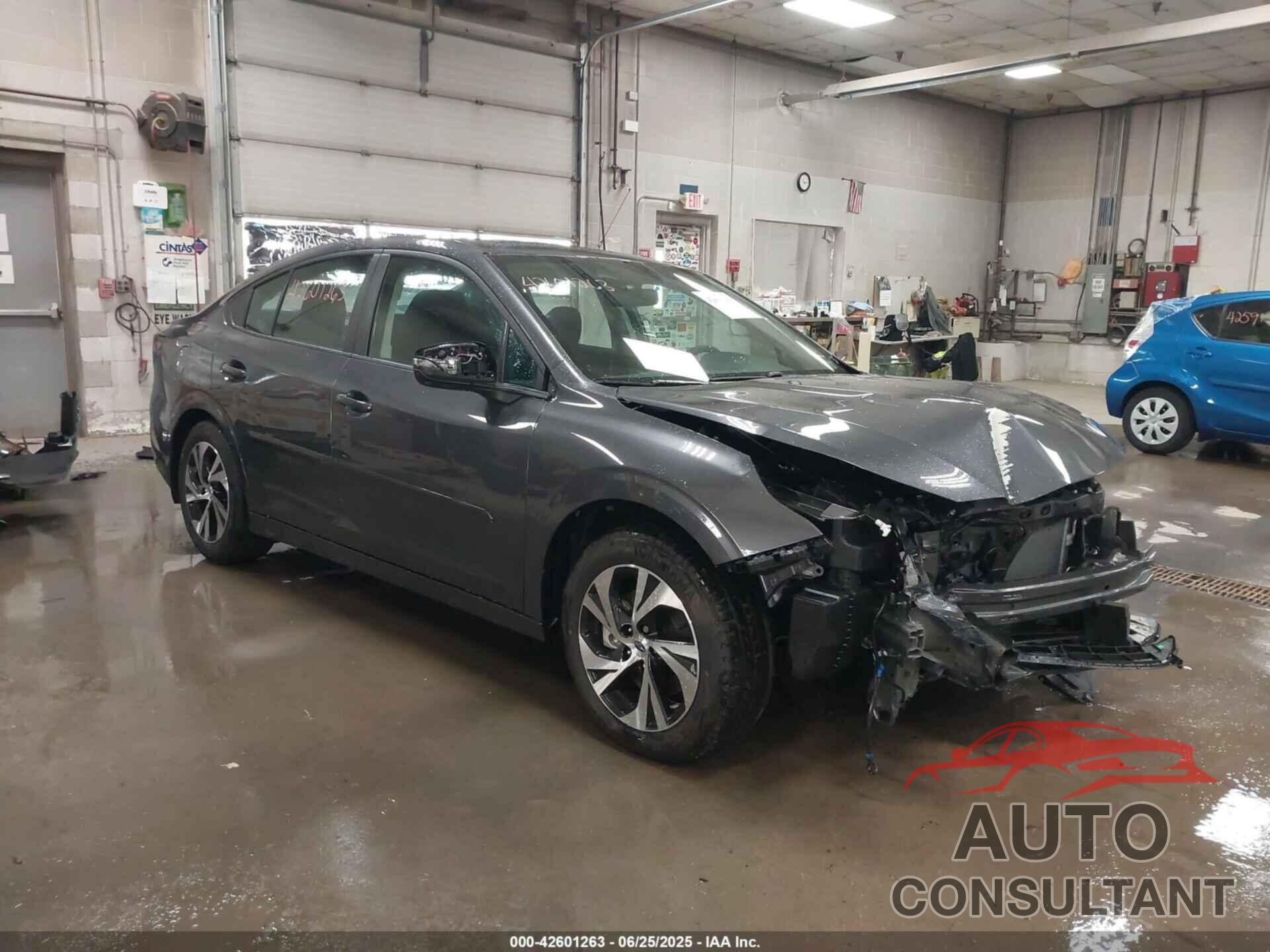 SUBARU LEGACY 2025 - 4S3BWAF69S3014280