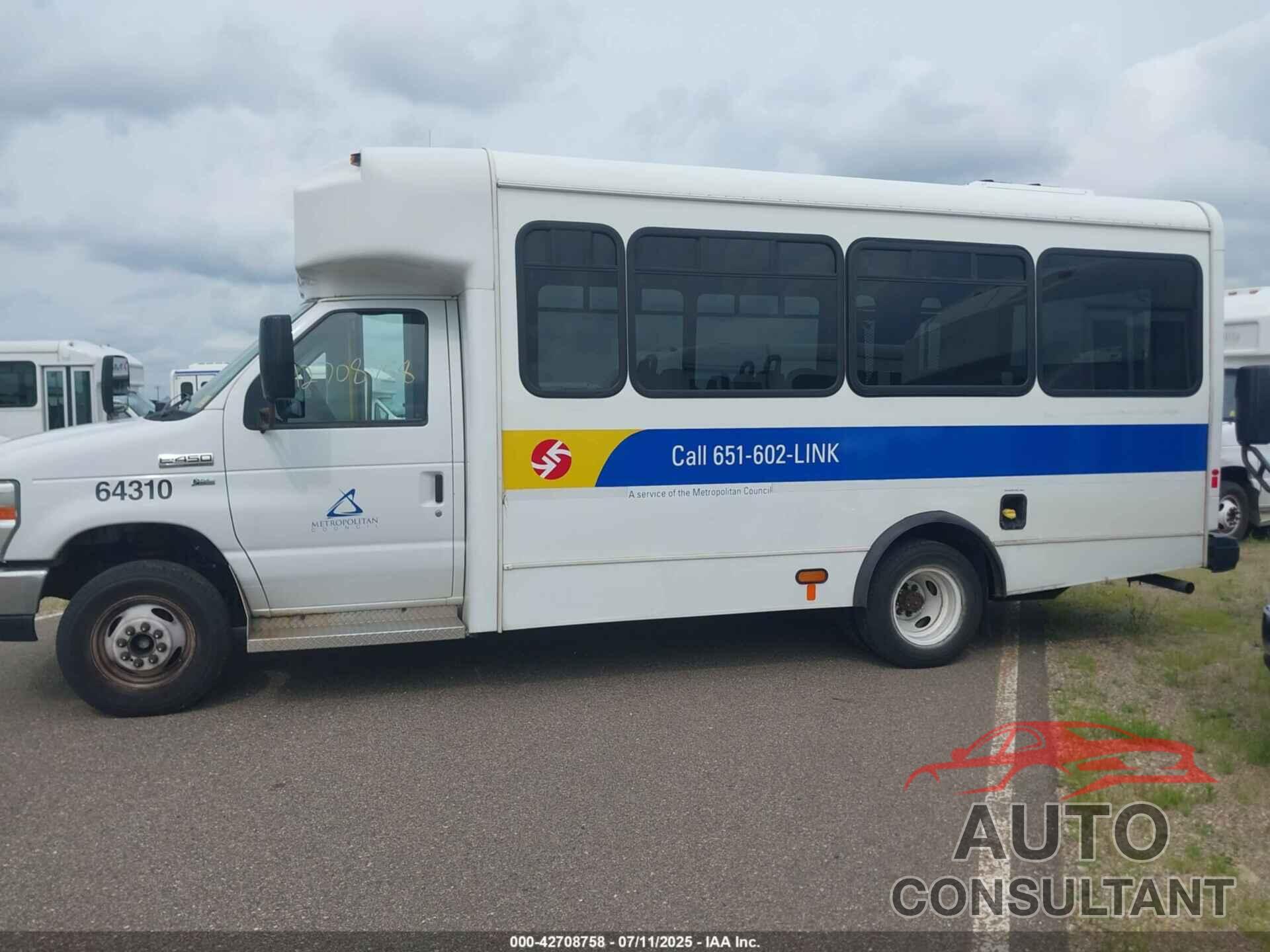 FORD ECONOLINE 2015 - 1FDEE4FL4FDA23827