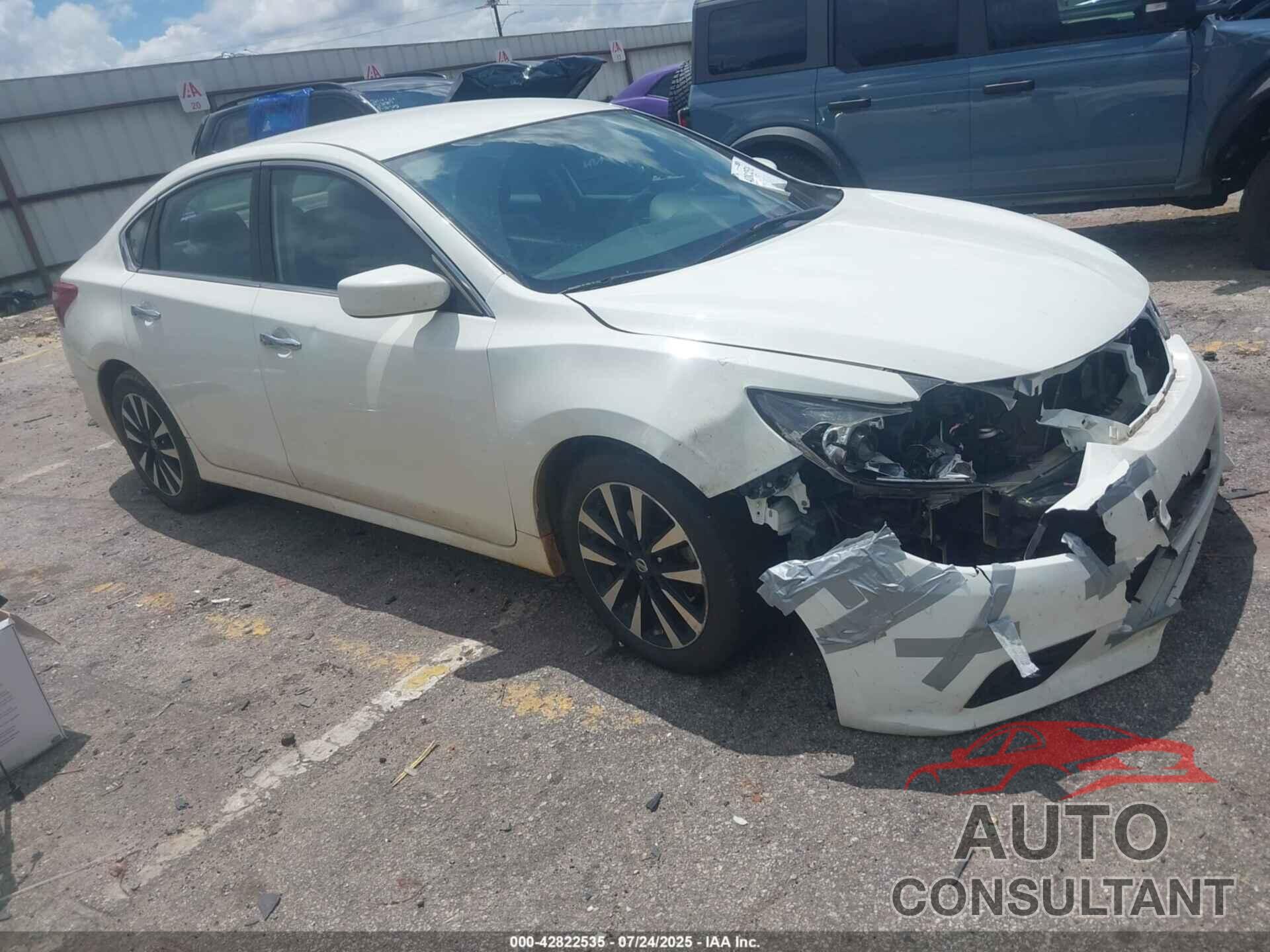 NISSAN ALTIMA 2018 - 1N4AL3AP2JC252413