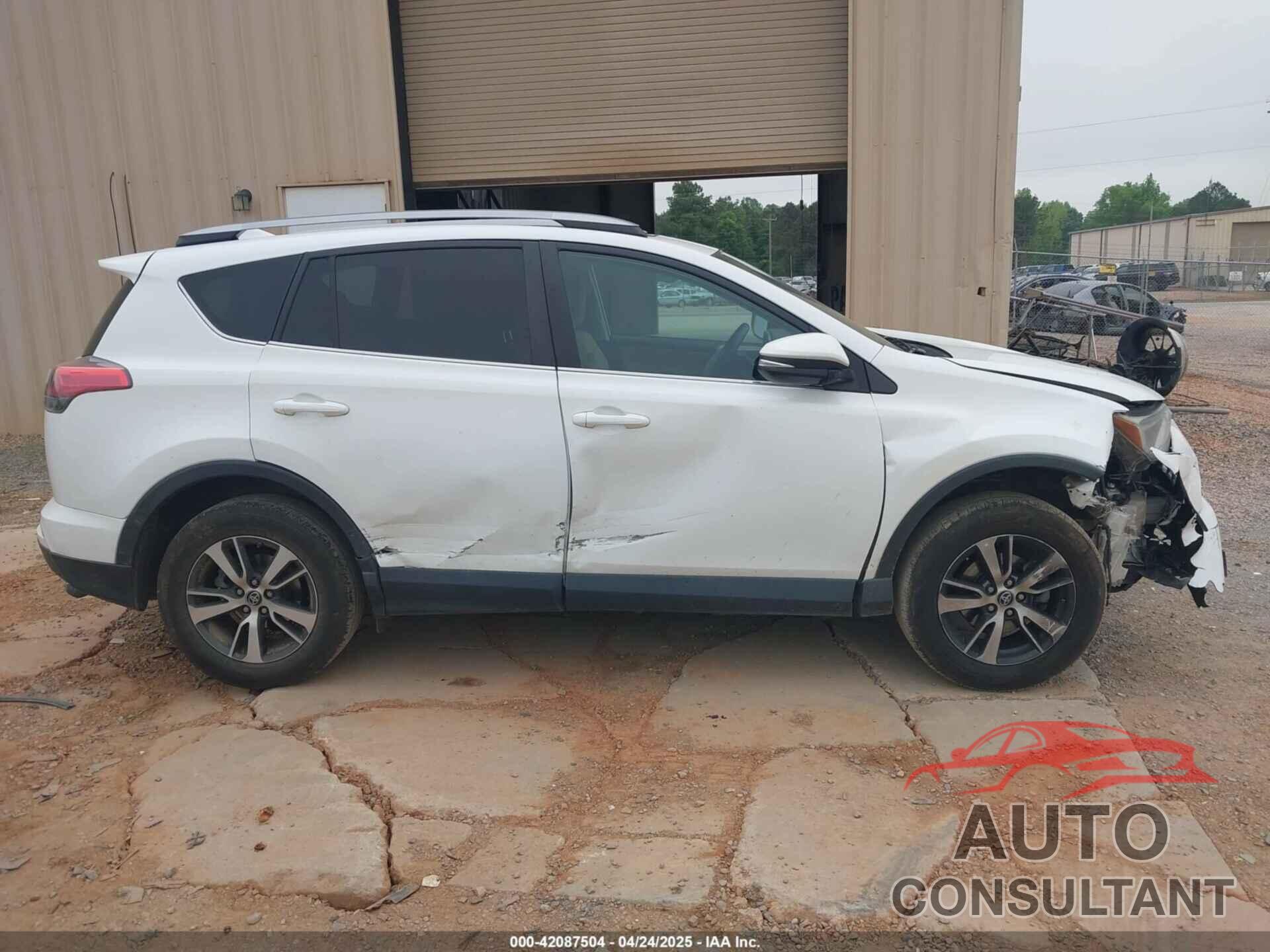 TOYOTA RAV4 2017 - 2T3WFREV6HW389493