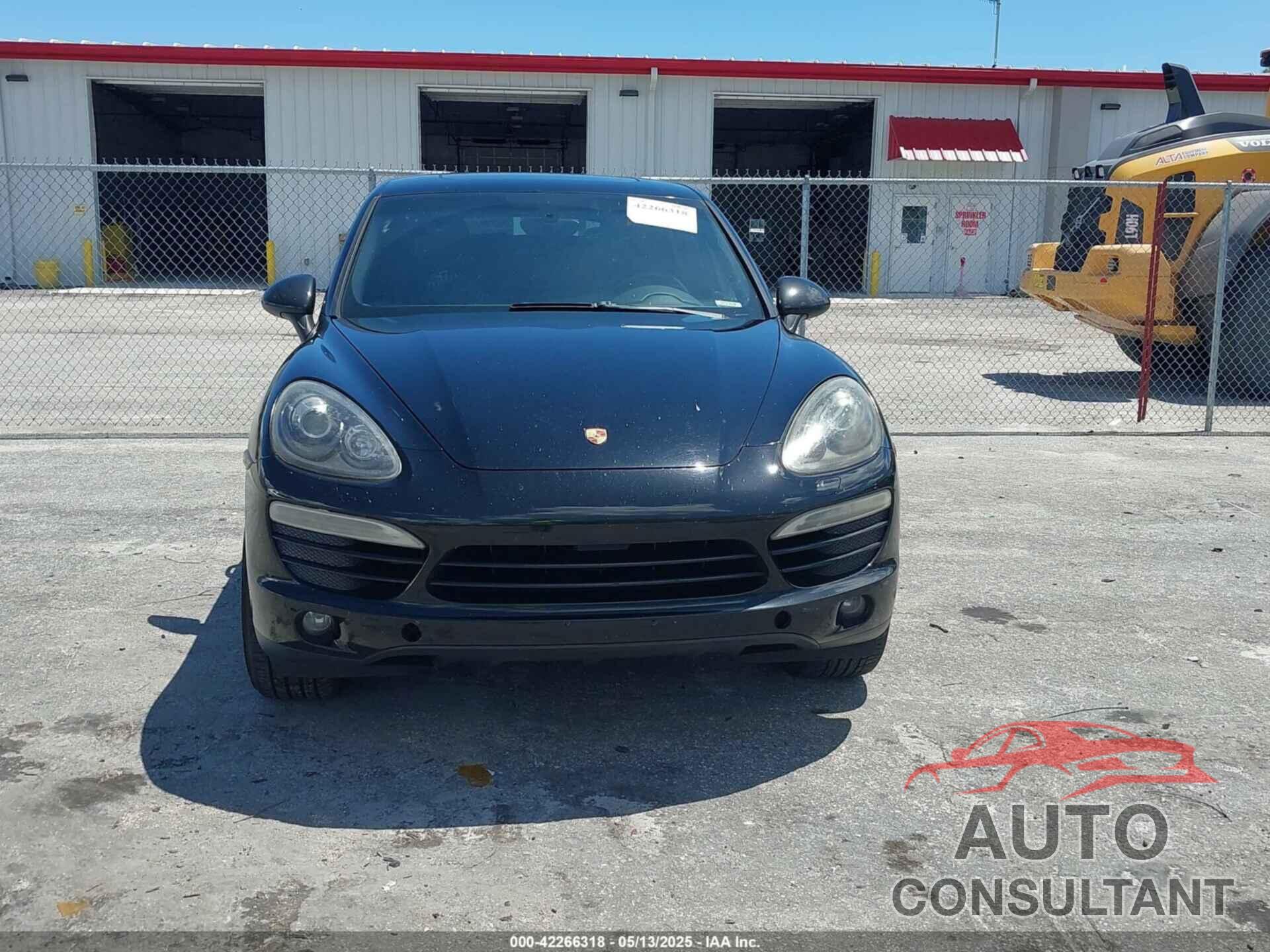PORSCHE CAYENNE 2012 - WP1AA2A21CLA02418