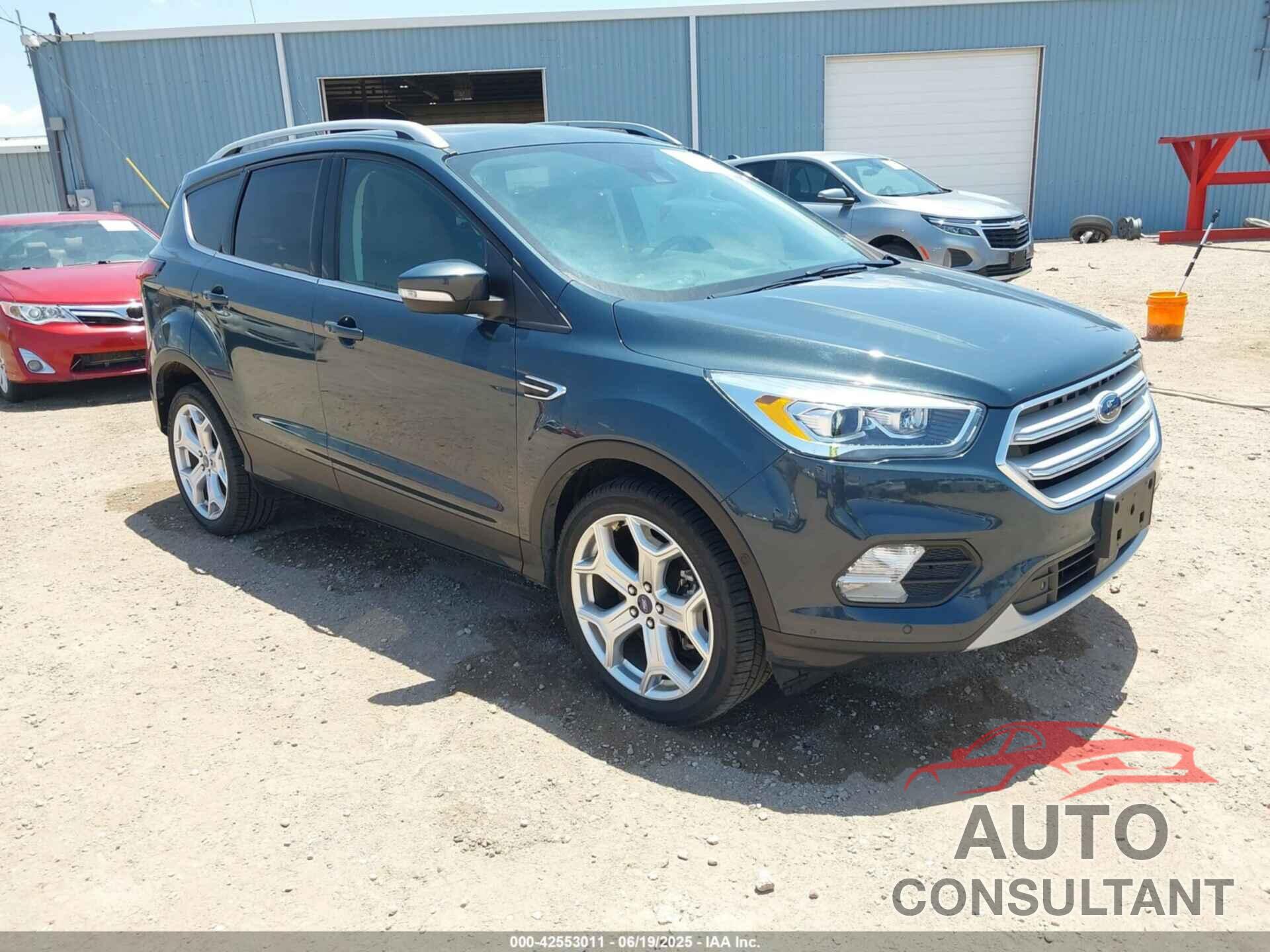 FORD ESCAPE 2019 - 1FMCU9J92KUB56244