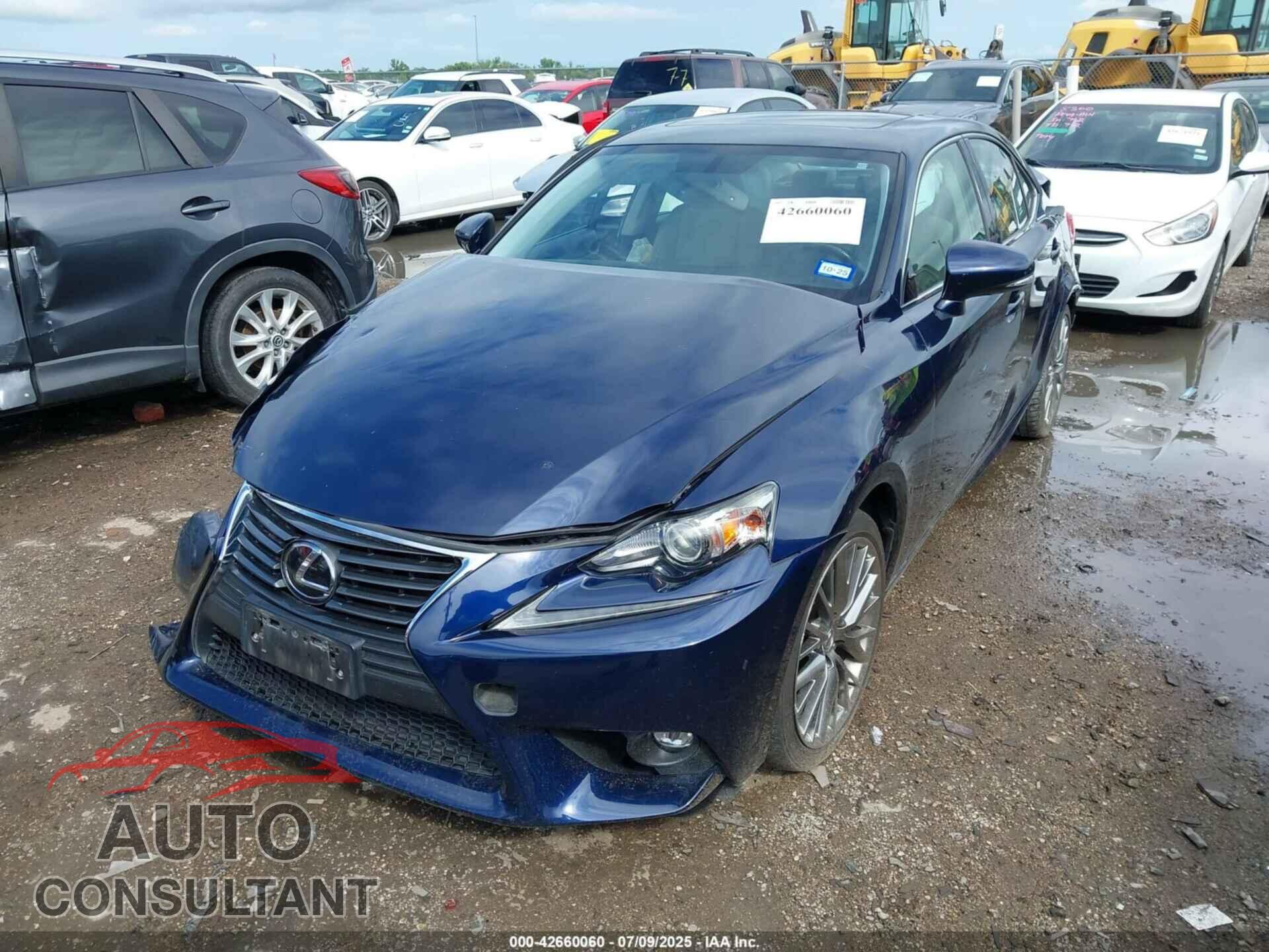 LEXUS IS 250 2015 - JTHBF1D20F5082802