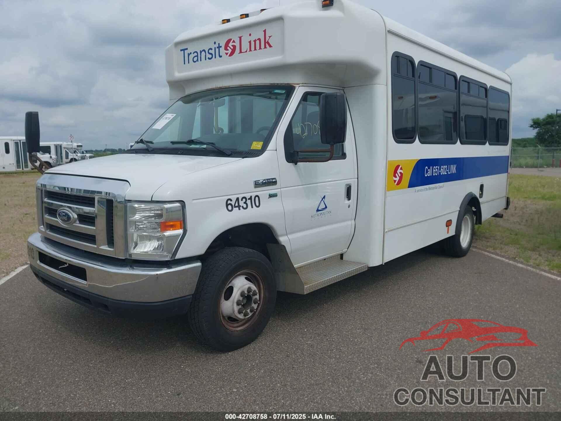 FORD ECONOLINE 2015 - 1FDEE4FL4FDA23827