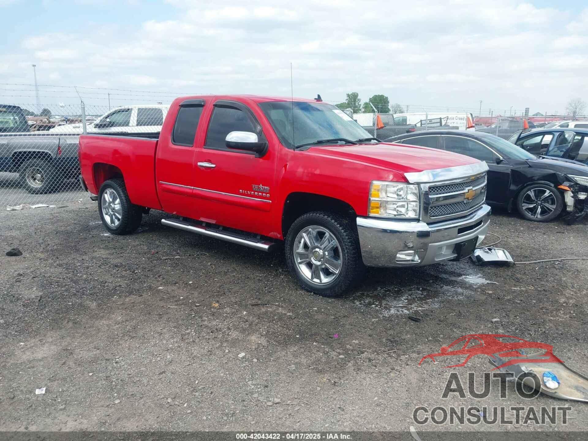 CHEVROLET SILVERADO 1500 2012 - 1GCRCSE09CZ131494