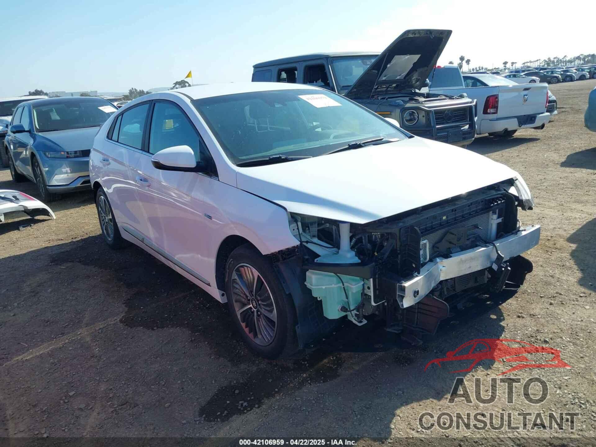 HYUNDAI IONIQ PLUG-IN HYBRID 2020 - KMHC75LD3LU198912