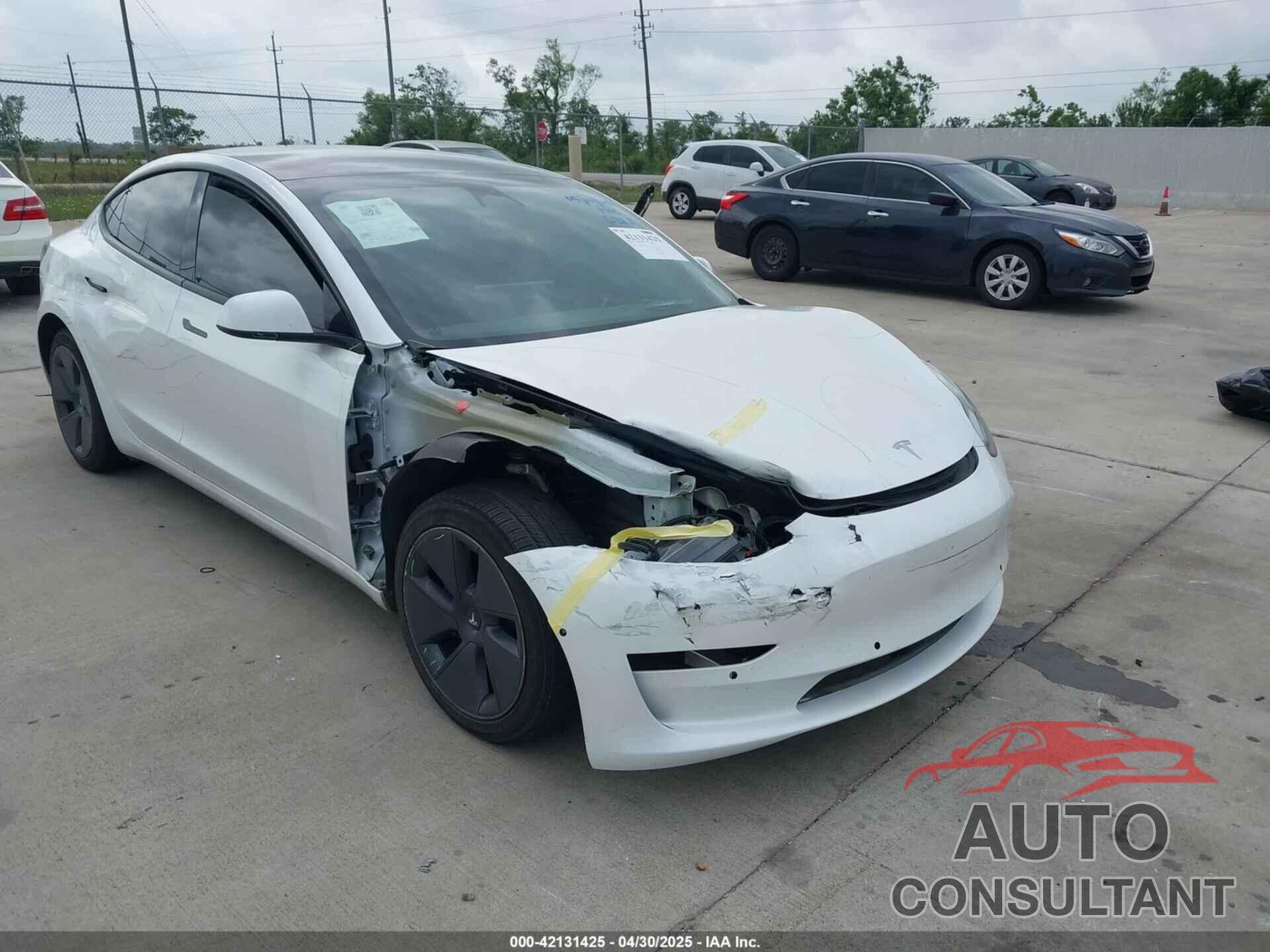 TESLA MODEL 3 2022 - 5YJ3E1EBXNF246318