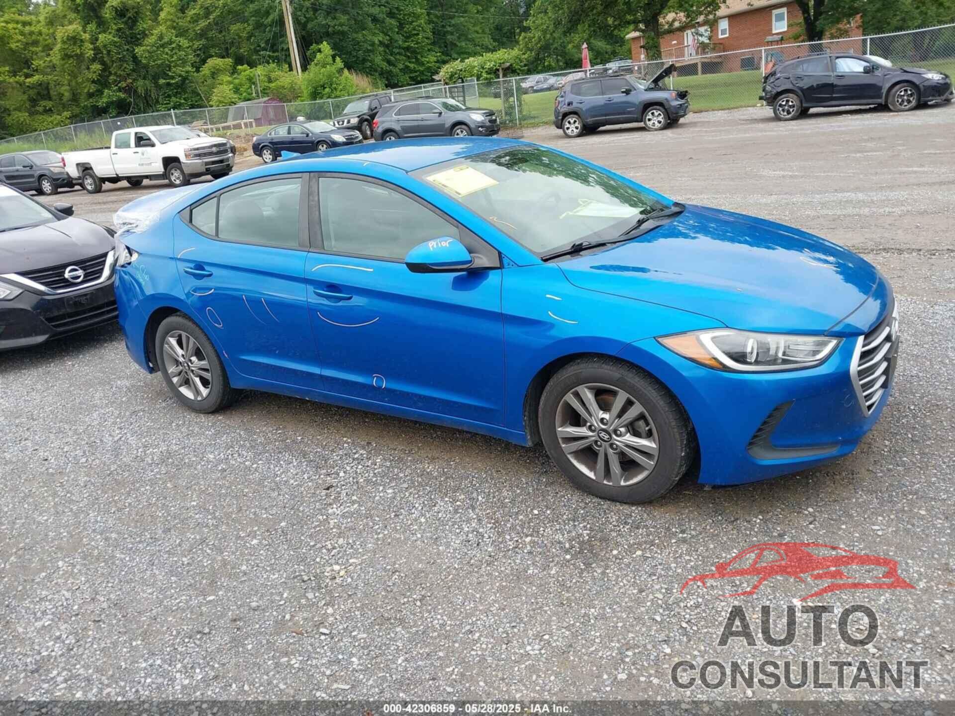 HYUNDAI ELANTRA 2017 - KMHD84LF5HU371592