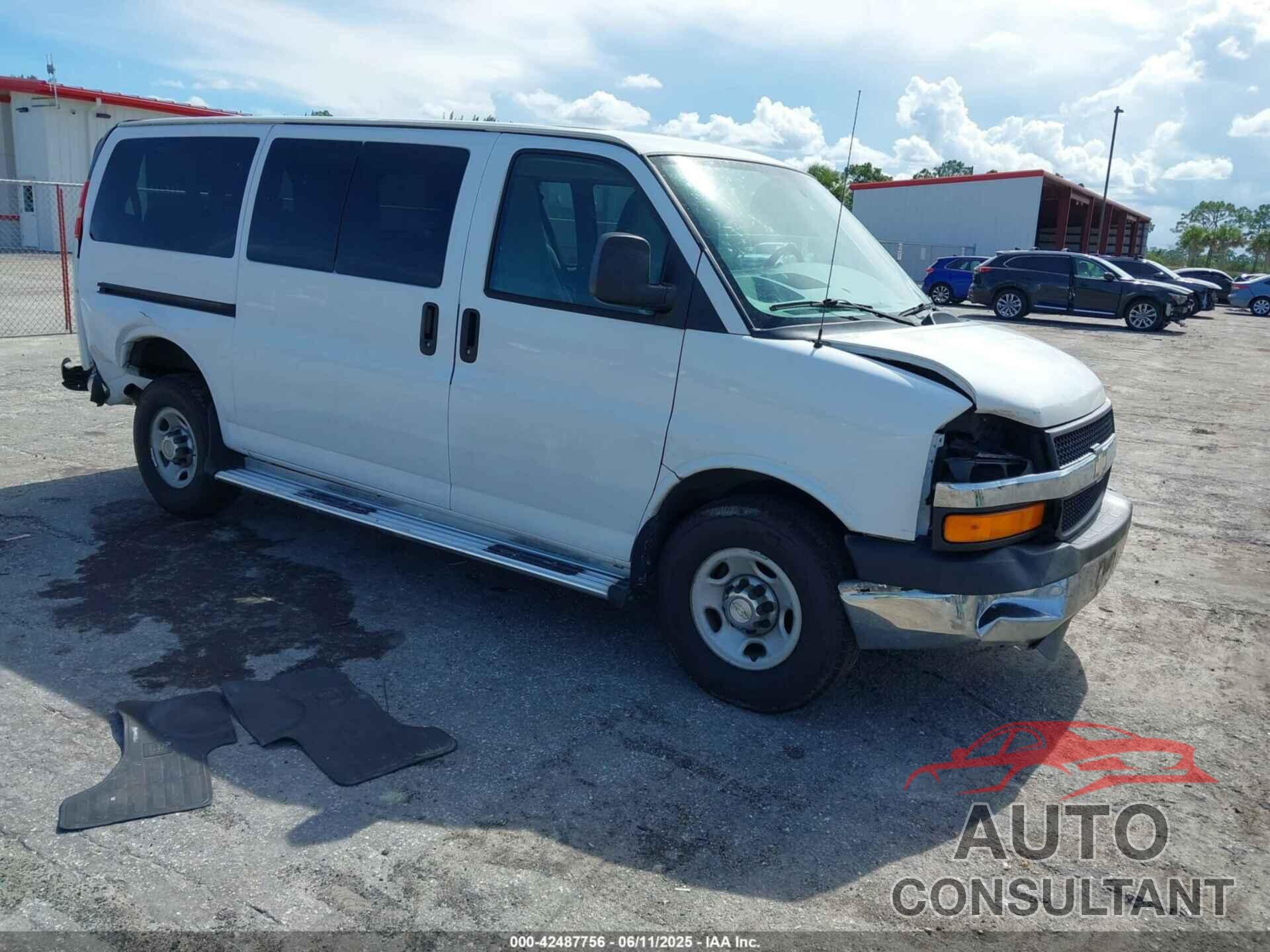 CHEVROLET EXPRESS 3500 2014 - 1GAZGYFG8E1130432