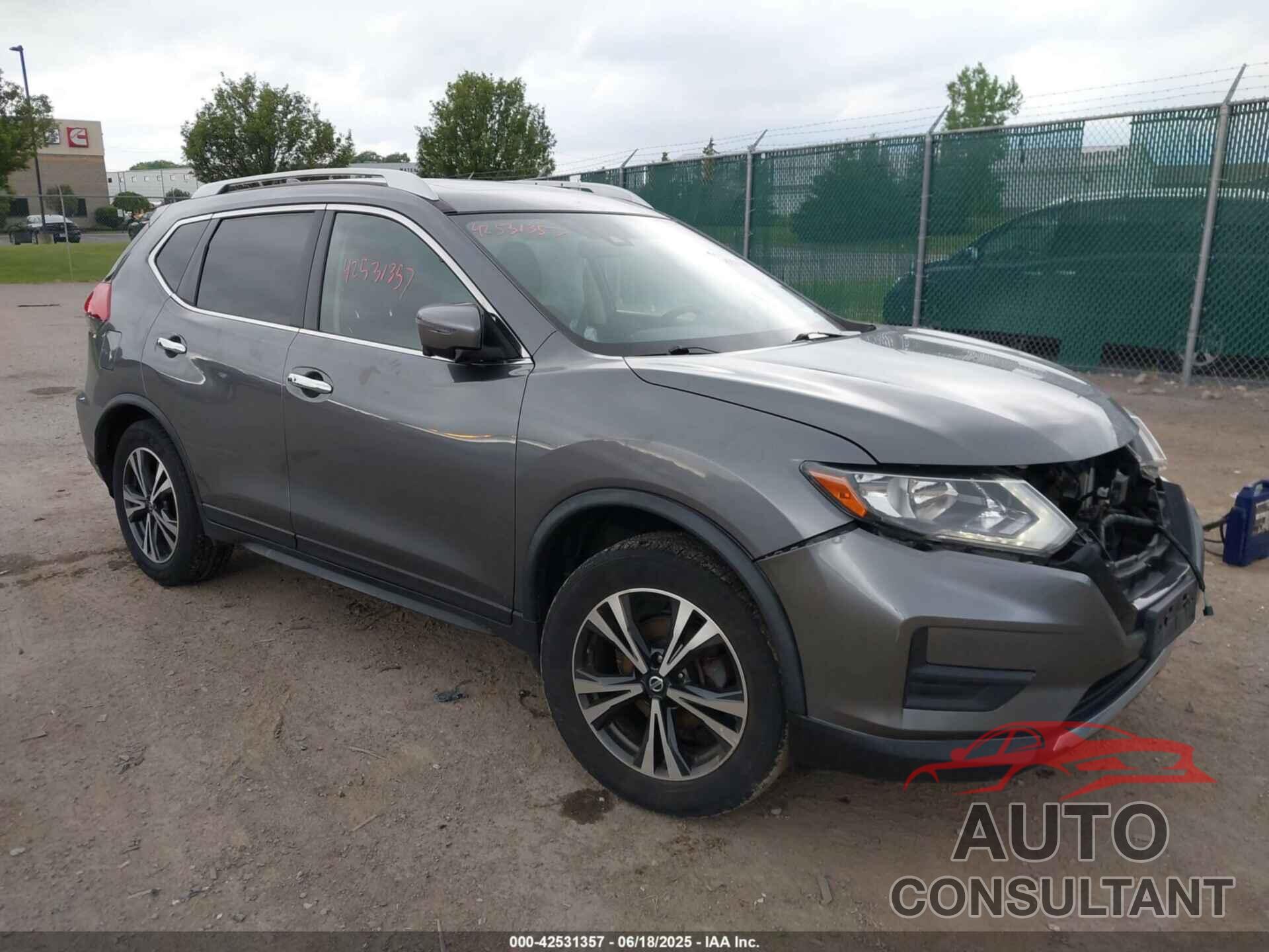 NISSAN ROGUE 2019 - JN8AT2MV3KW382901