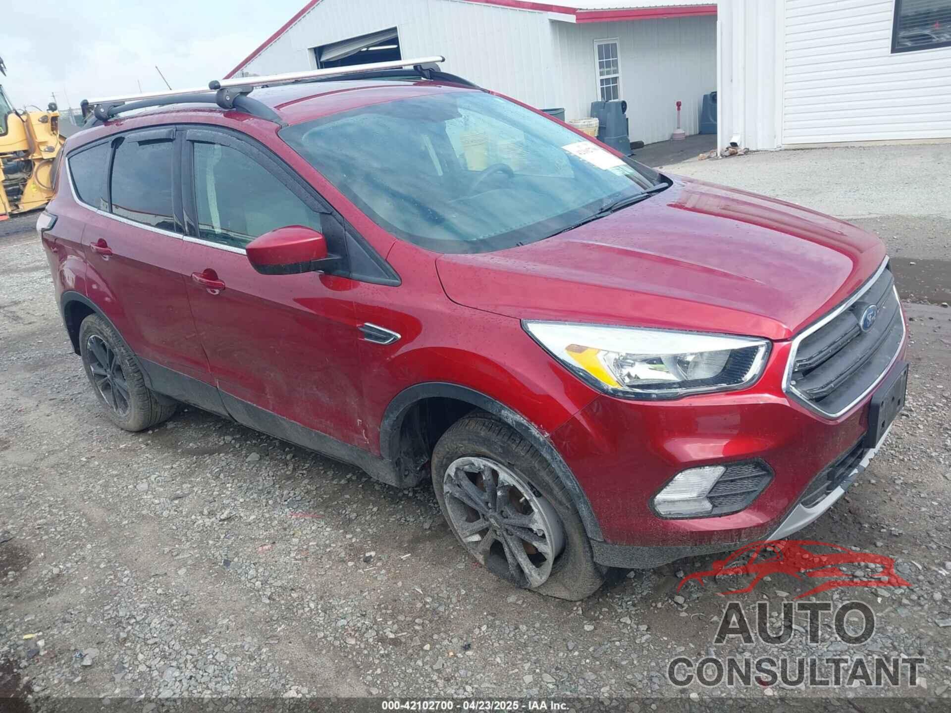 FORD ESCAPE 2018 - 1FMCU9GD5JUD40586