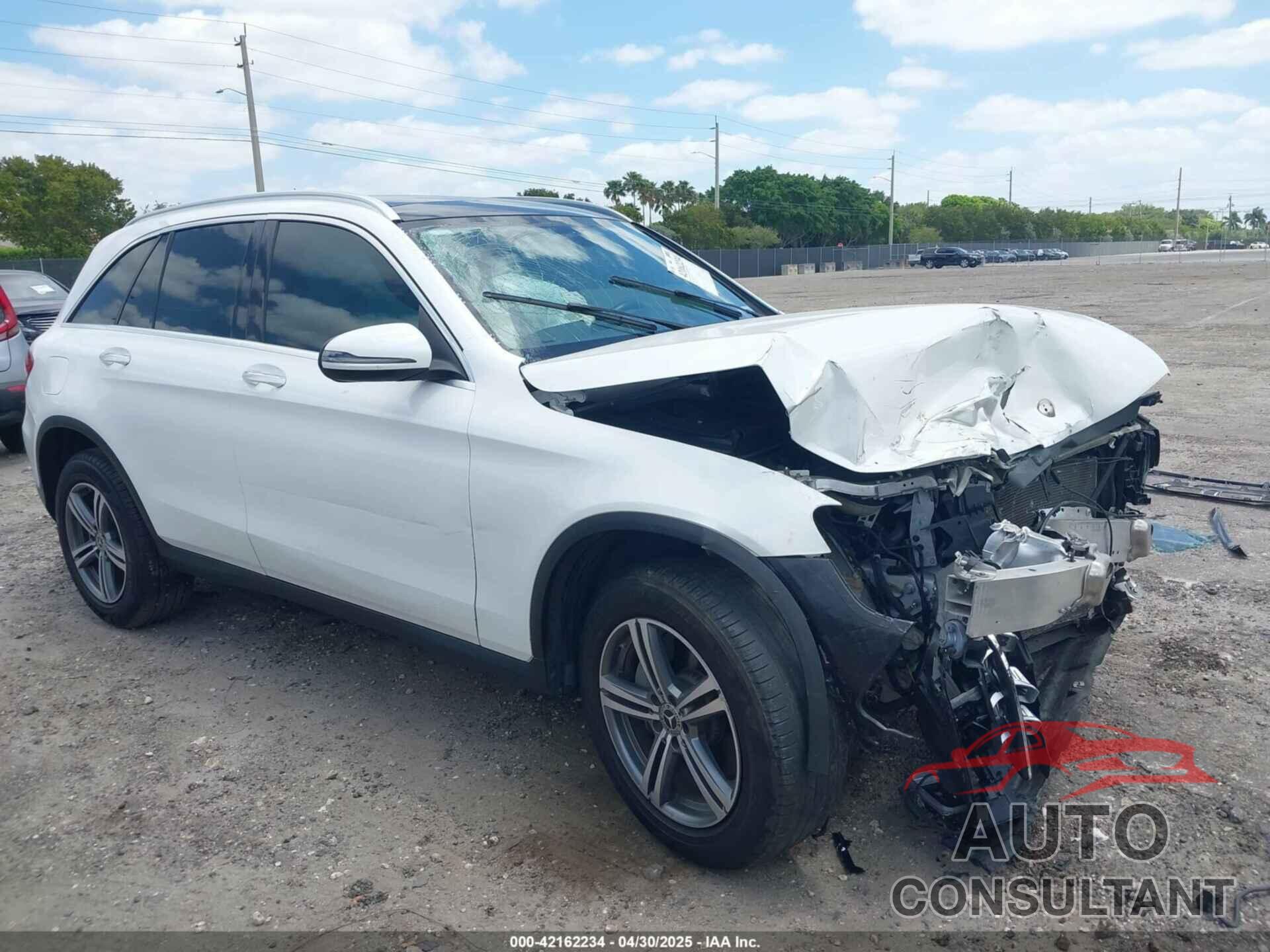 MERCEDES-BENZ GLC 300 2020 - WDC0G8EB8LF719870