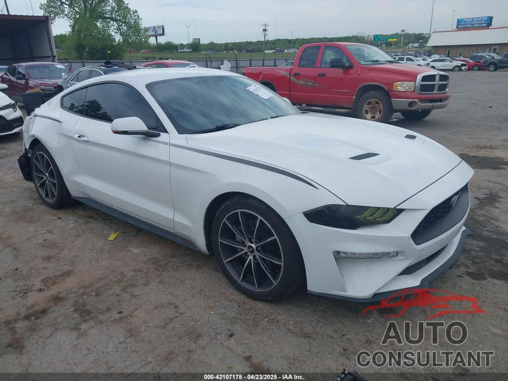 FORD MUSTANG 2018 - 1FA6P8THXJ5108352