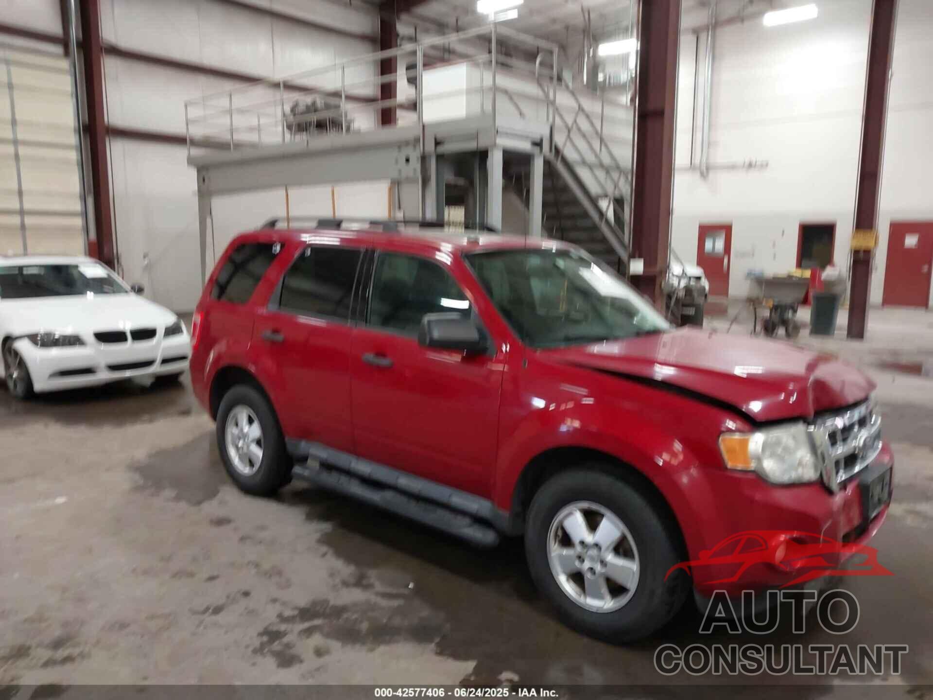 FORD ESCAPE 2011 - 1FMCU0DG2BKB59758