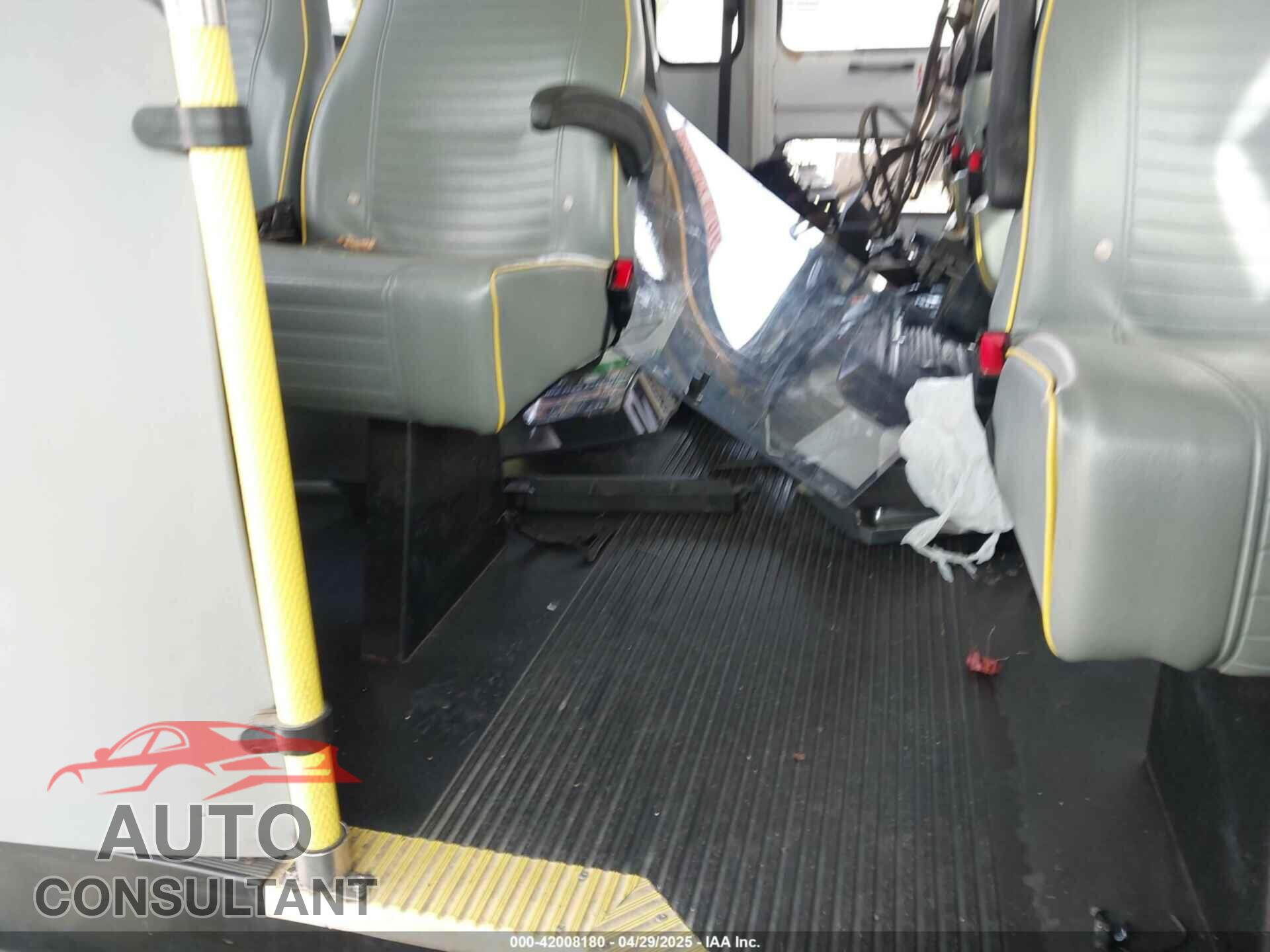 FORD E-350 CUTAWAY 2017 - 1FDEE3FS6HDC36962