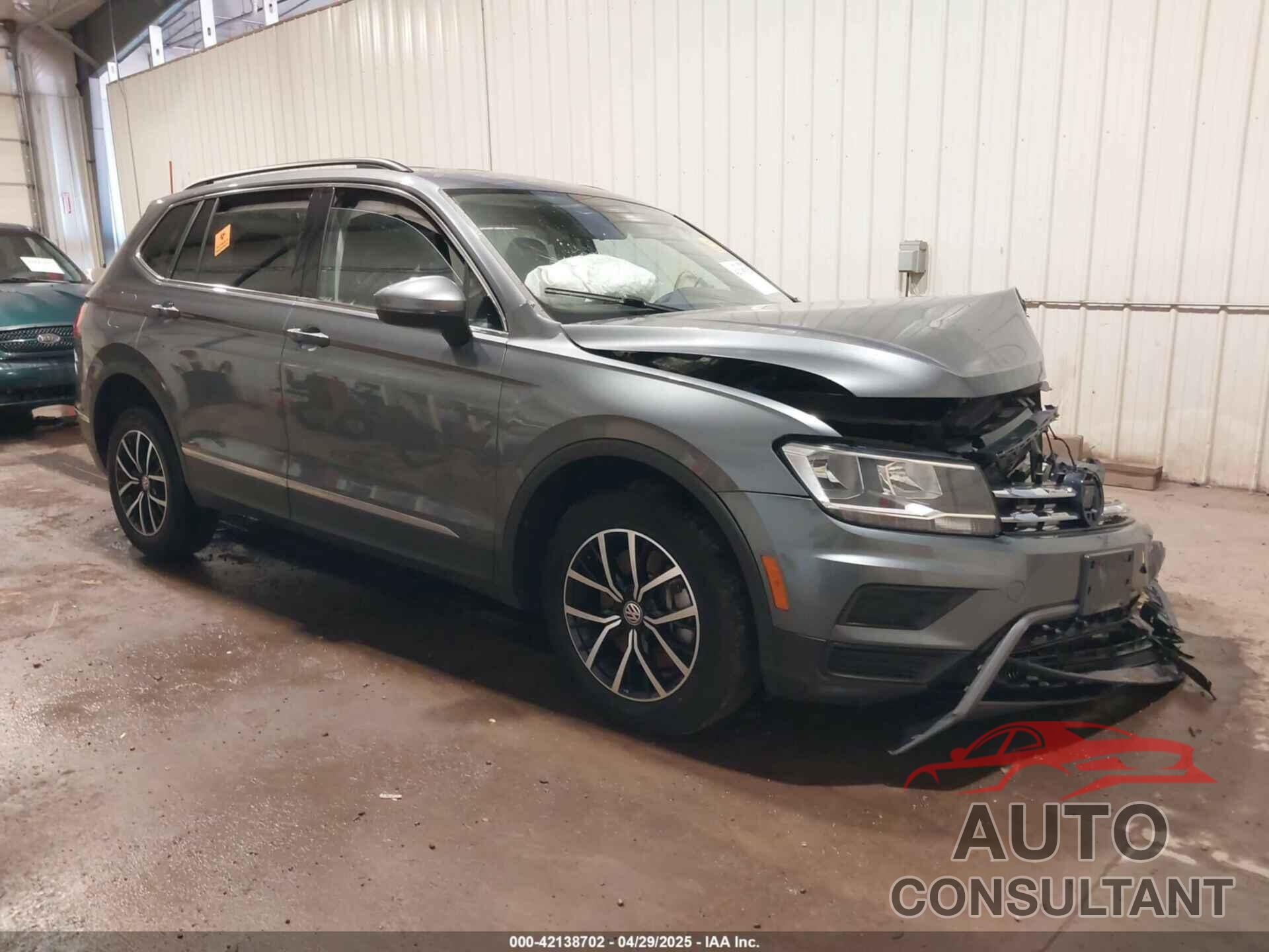VOLKSWAGEN TIGUAN 2021 - 3VV3B7AX3MM118463