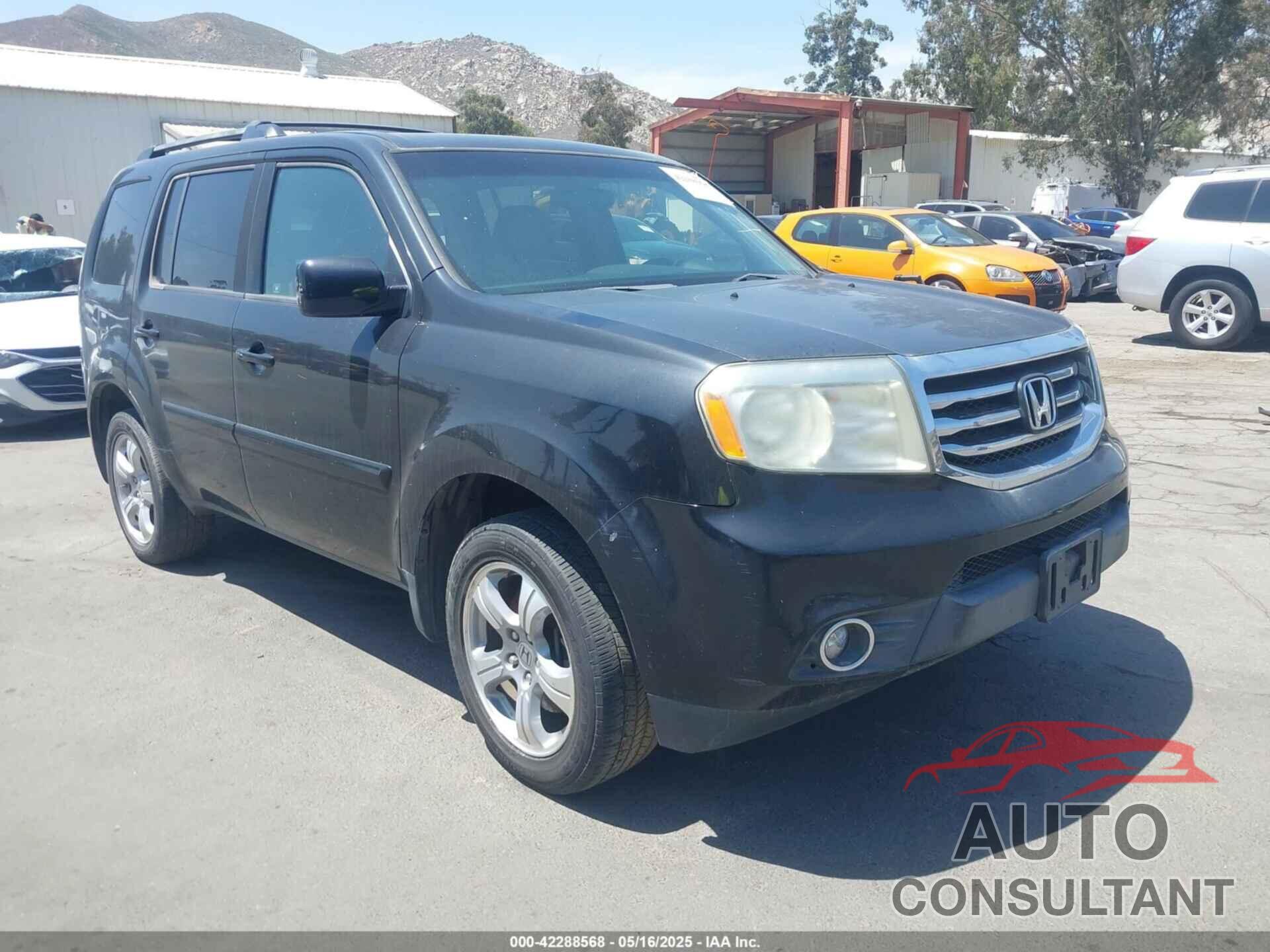HONDA PILOT 2012 - 5FNYF3H49CB014821