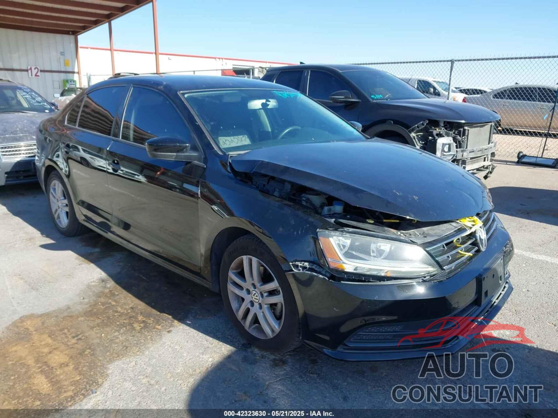 VOLKSWAGEN JETTA 2018 - 3VW2B7AJ5JM210558