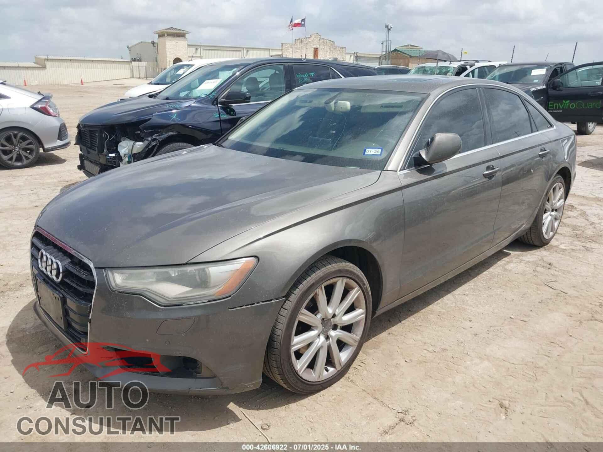 AUDI A6 2013 - WAUDFAFC8DN063408
