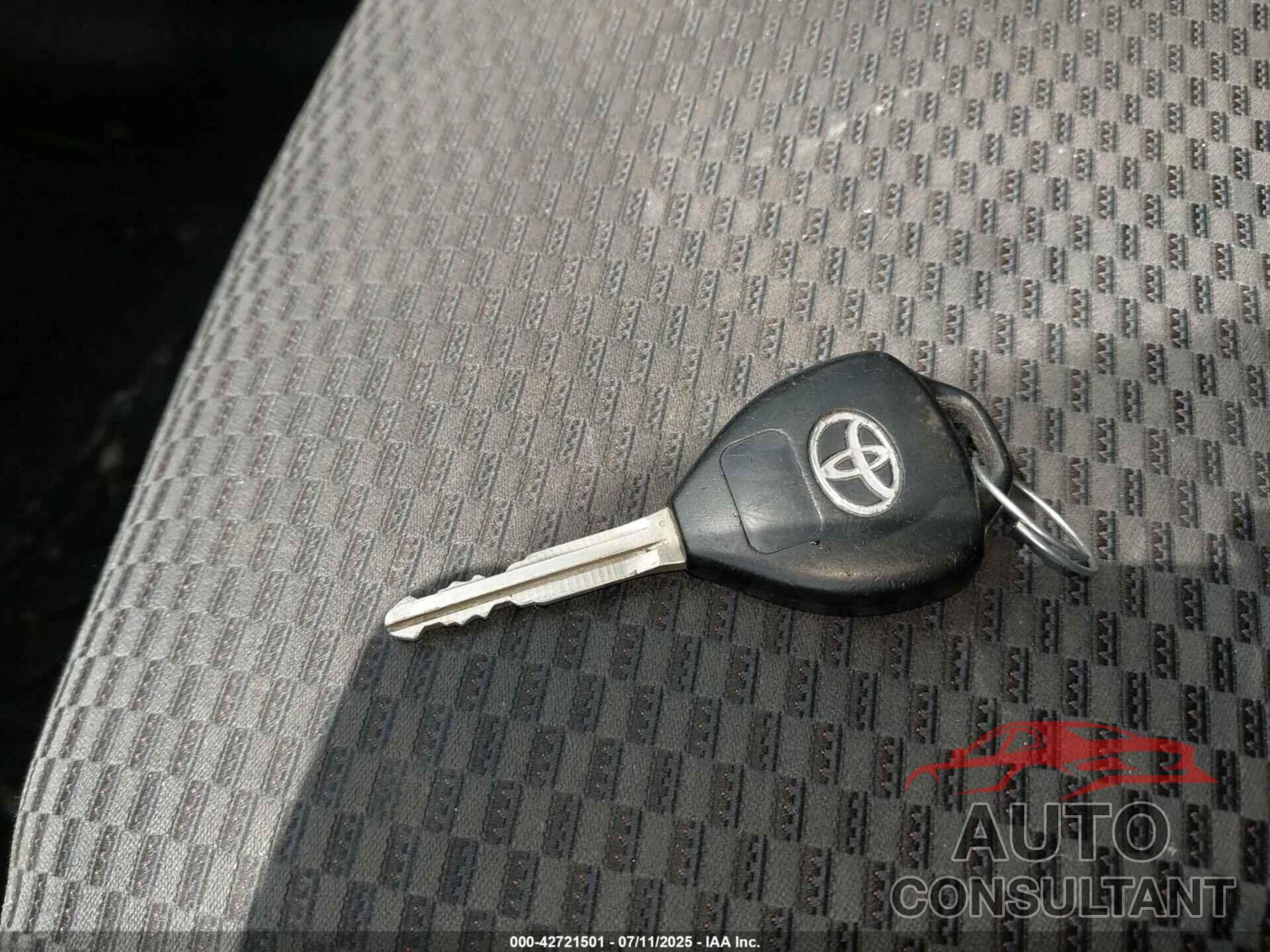TOYOTA RAV4 2010 - JTMWF4DV8A5017607