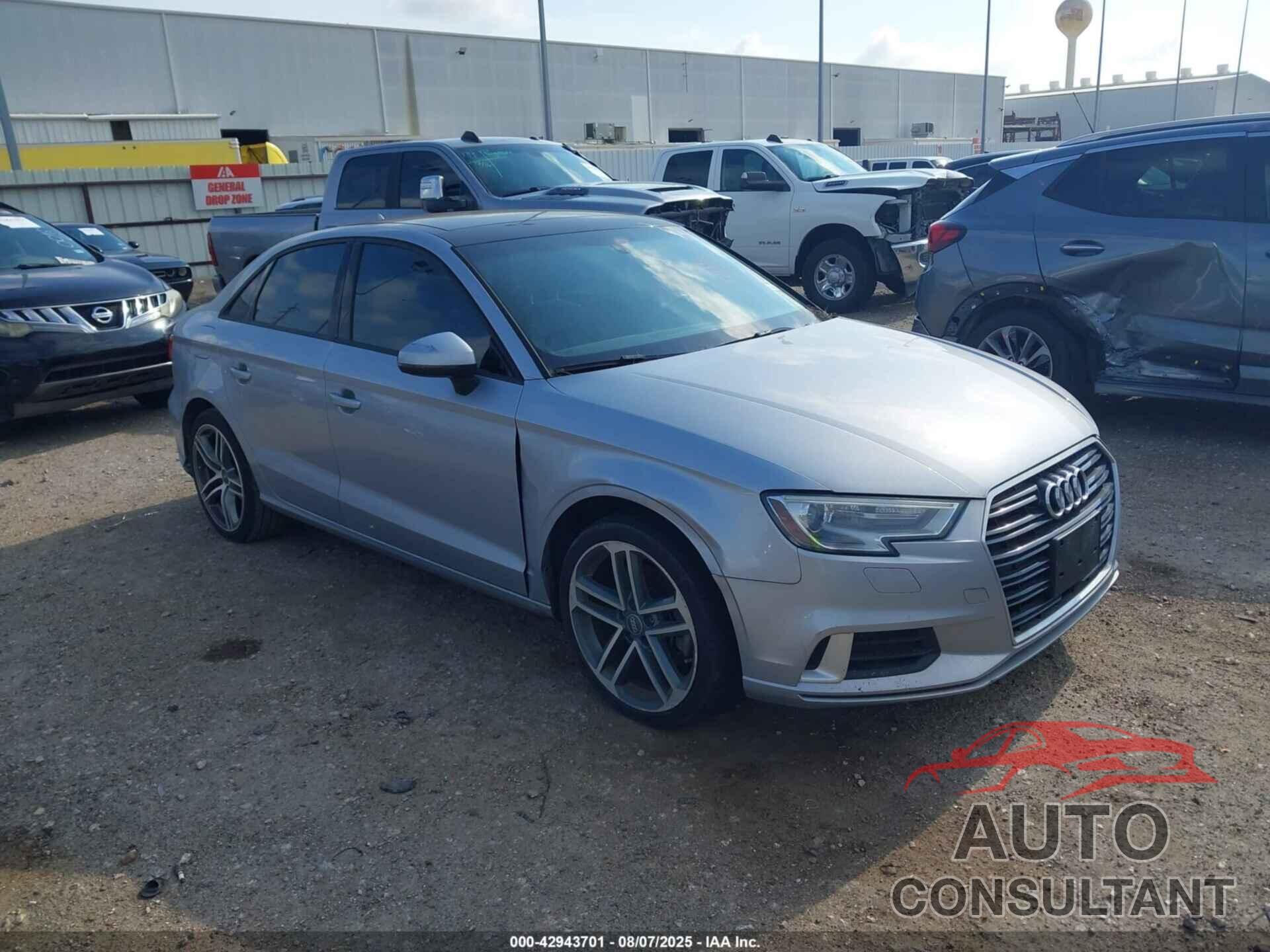 AUDI A3 2018 - WAUAUGFF5J1000288