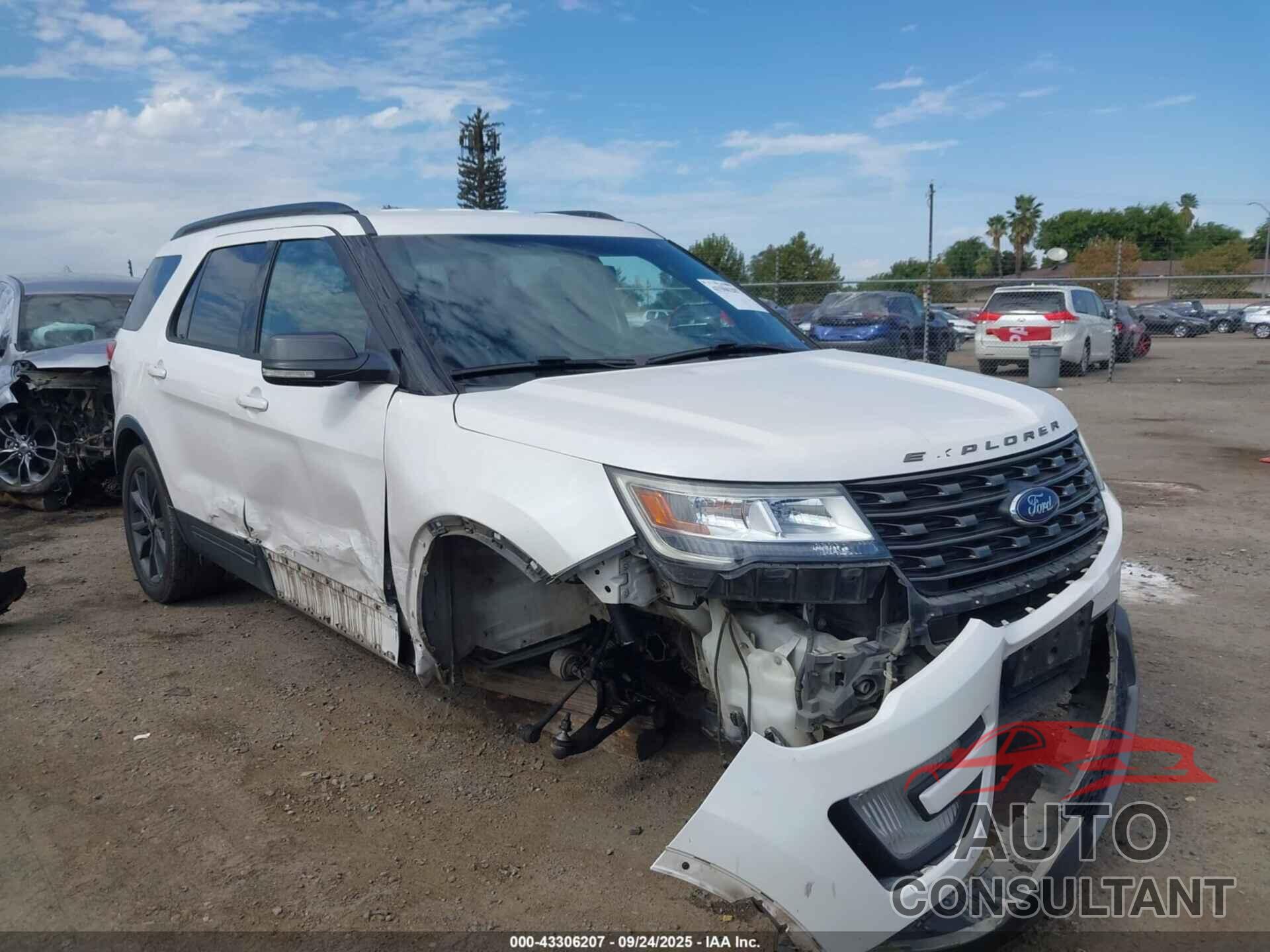 FORD EXPLORER 2017 - 1FM5K7D82HGA69828