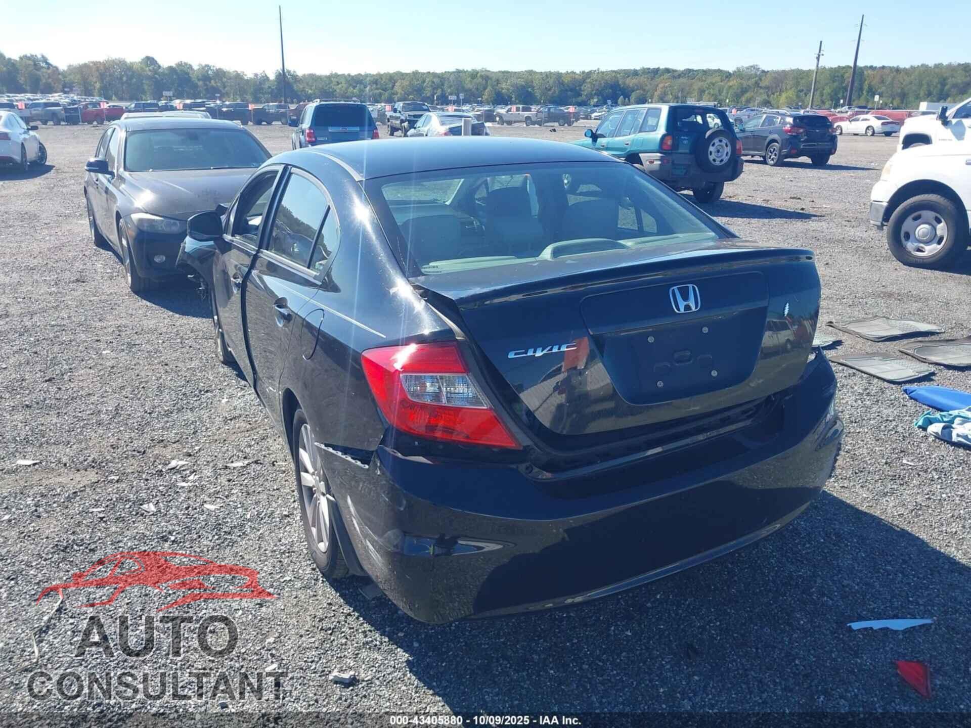 HONDA CIVIC 2012 - 2HGFB2F81CH321379