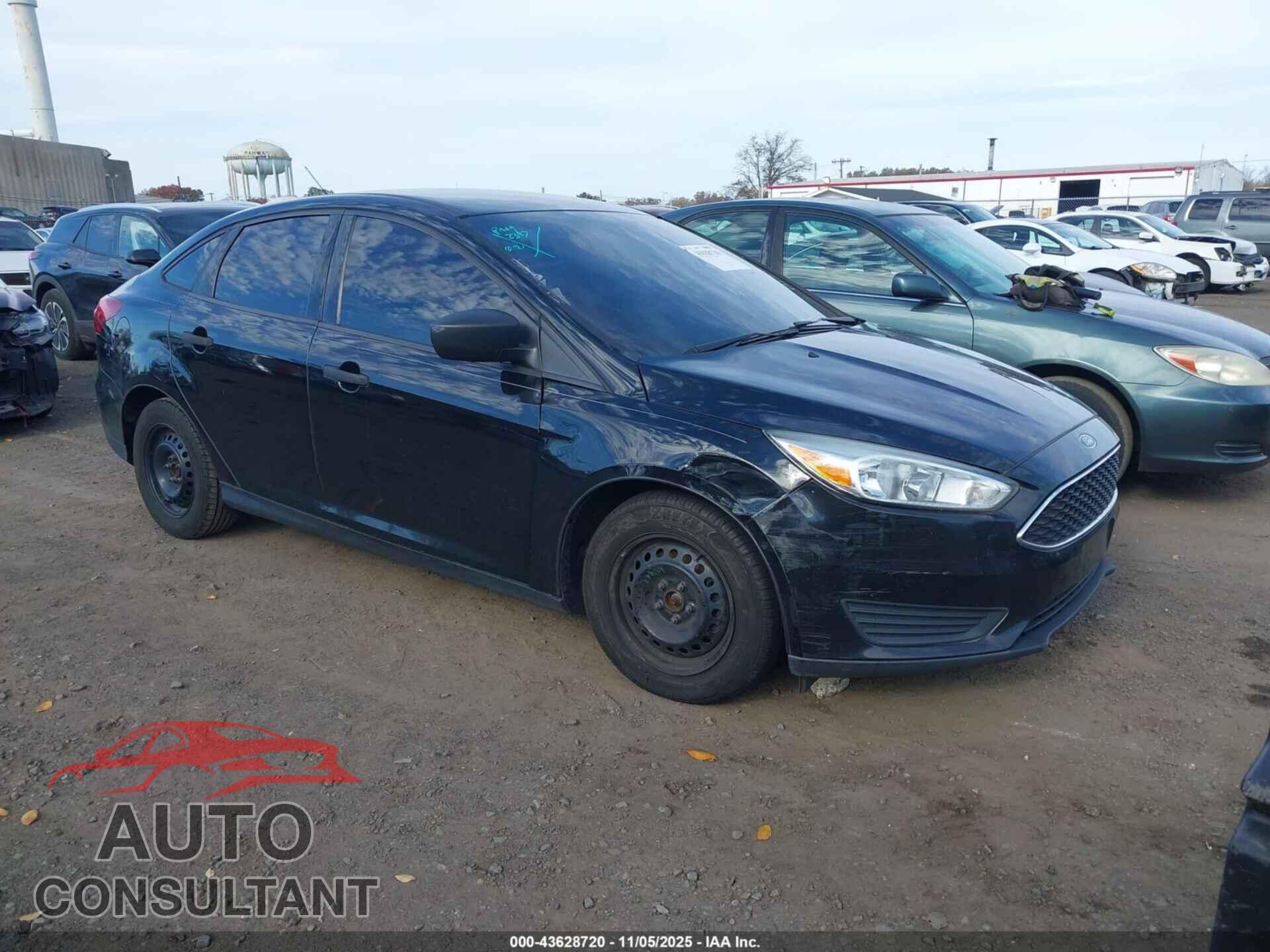 FORD FOCUS 2017 - 1FADP3E22HL212164