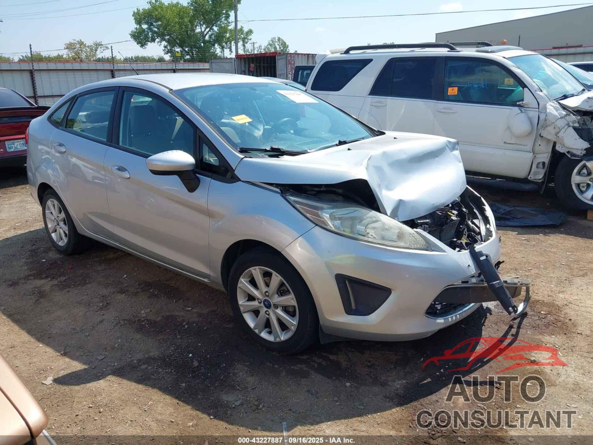FORD FIESTA 2012 - 3FADP4BJ9CM196067