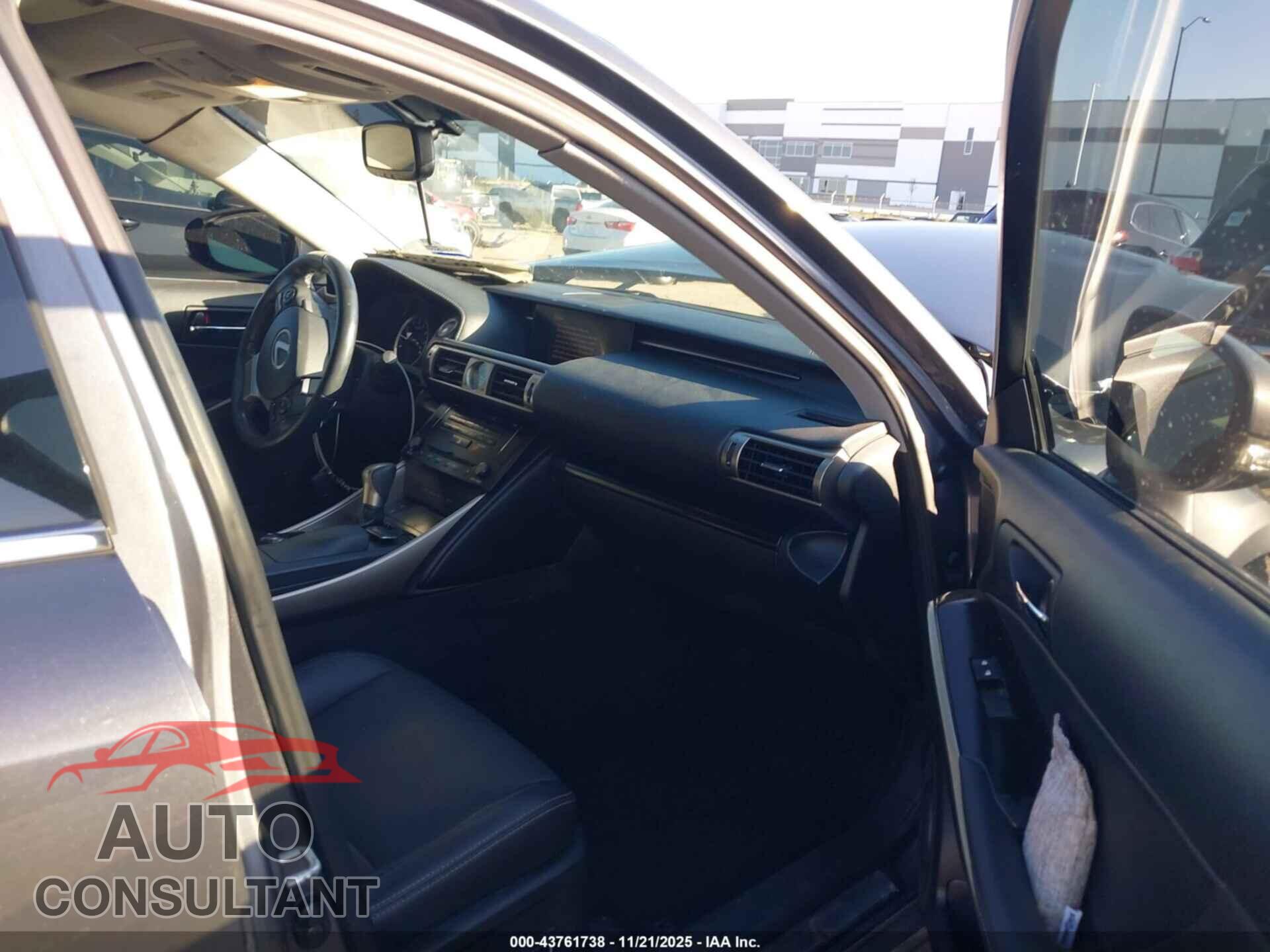 LEXUS IS 250 2014 - JTHCF1D28E5000950