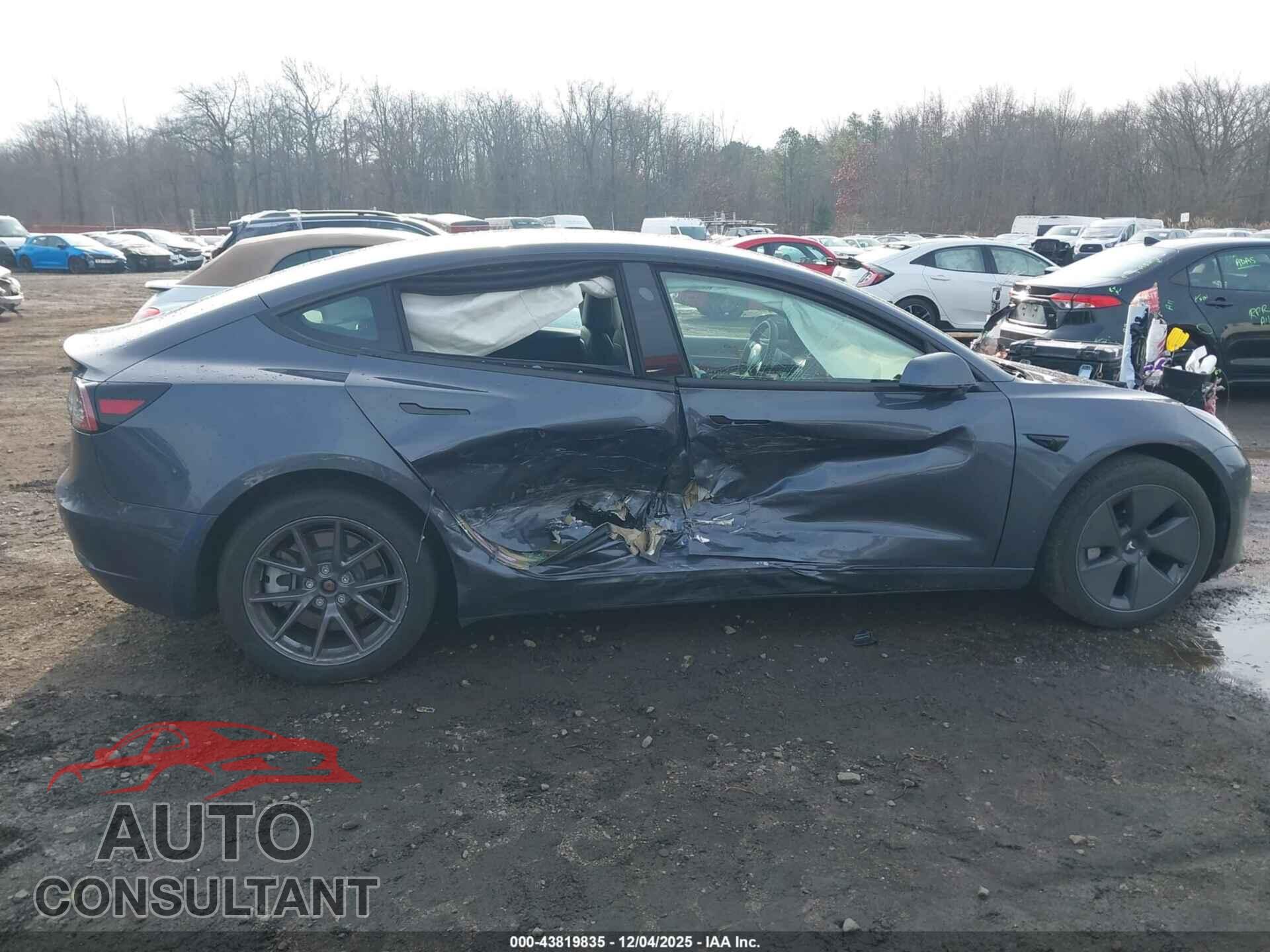 TESLA MODEL 3 2023 - 5YJ3E1EA2PF640342