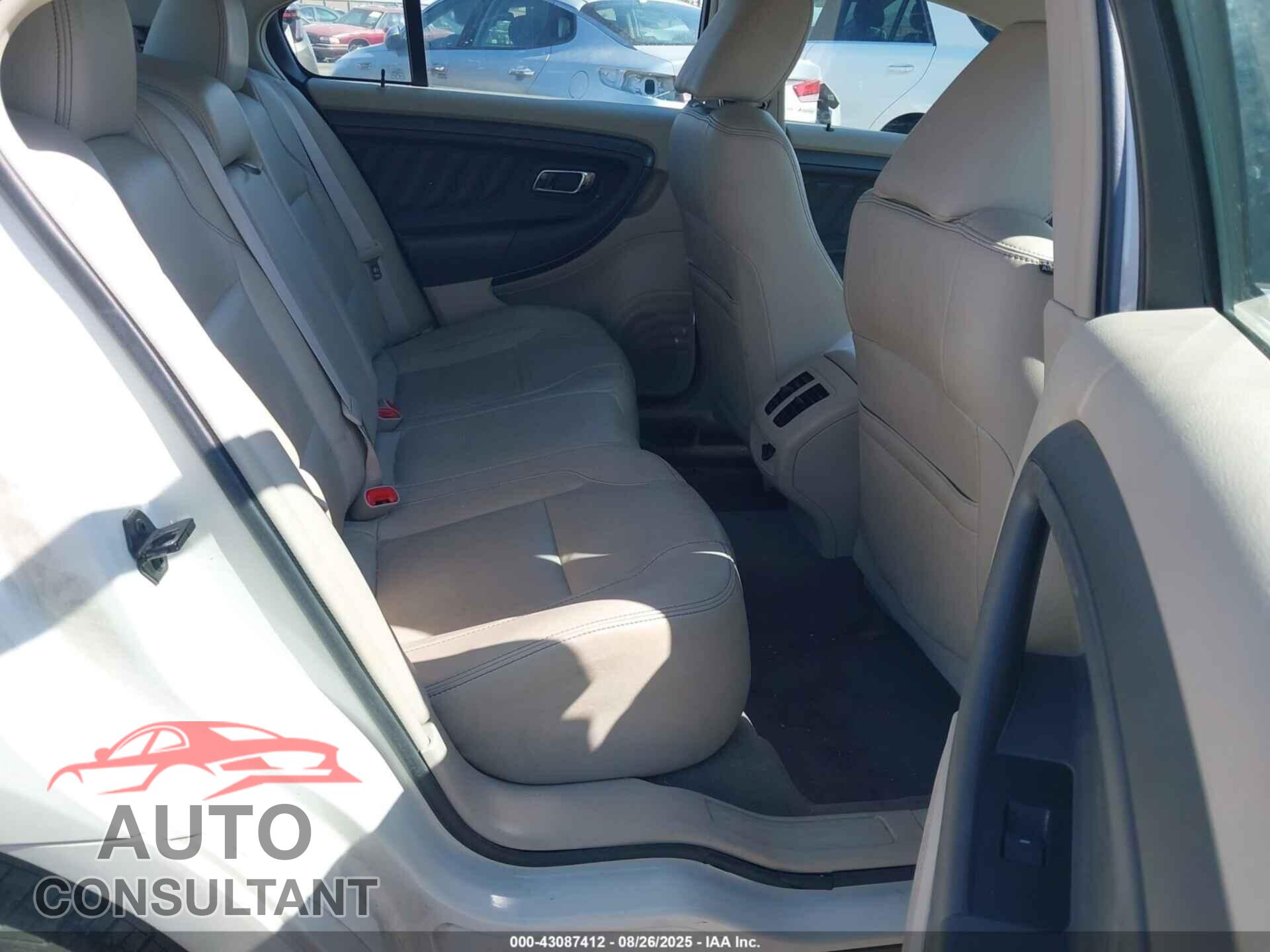FORD TAURUS 2010 - 1FAHP2EW9AG106145