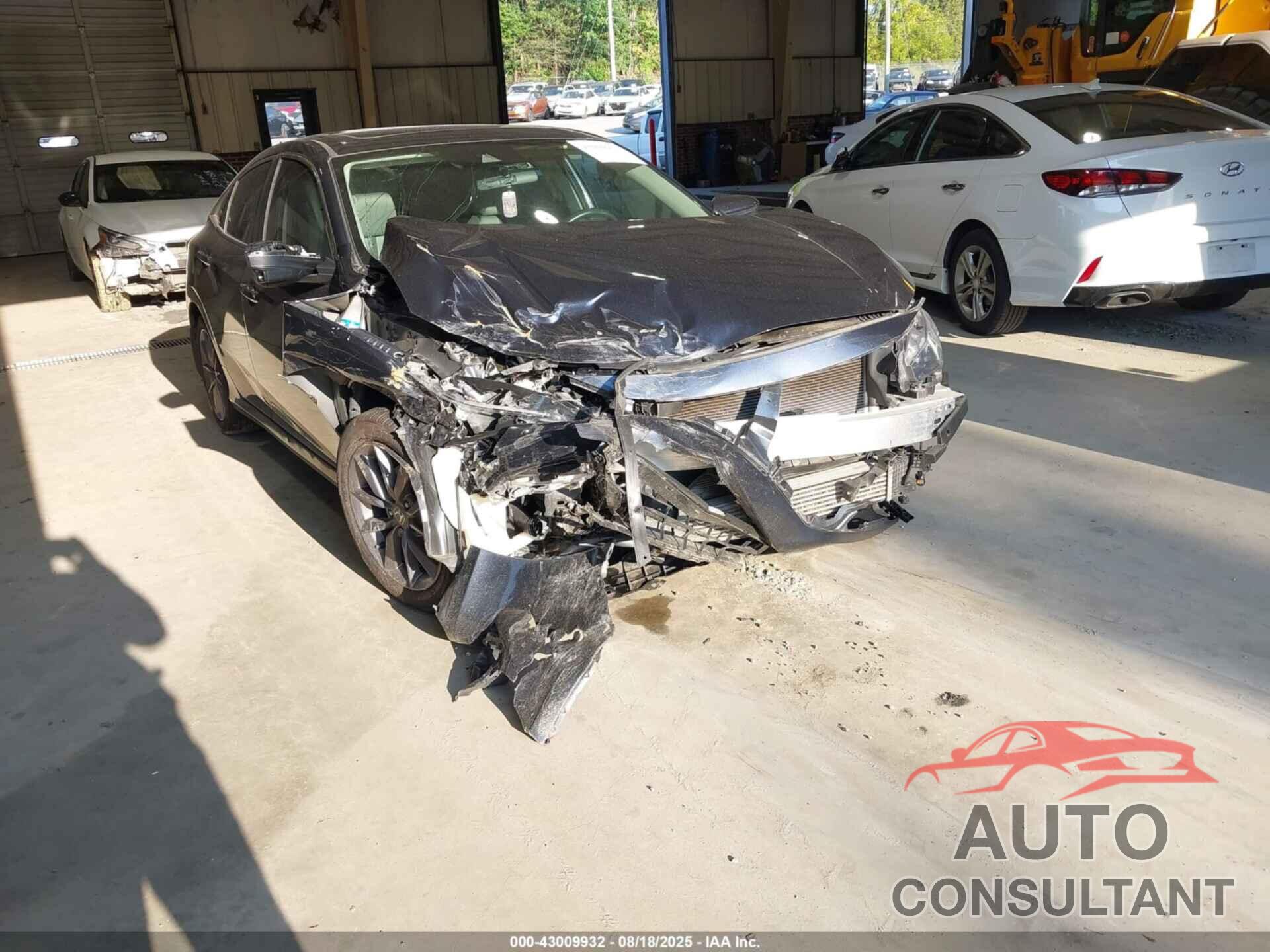HONDA CIVIC 2021 - 19XFC1F31ME004399
