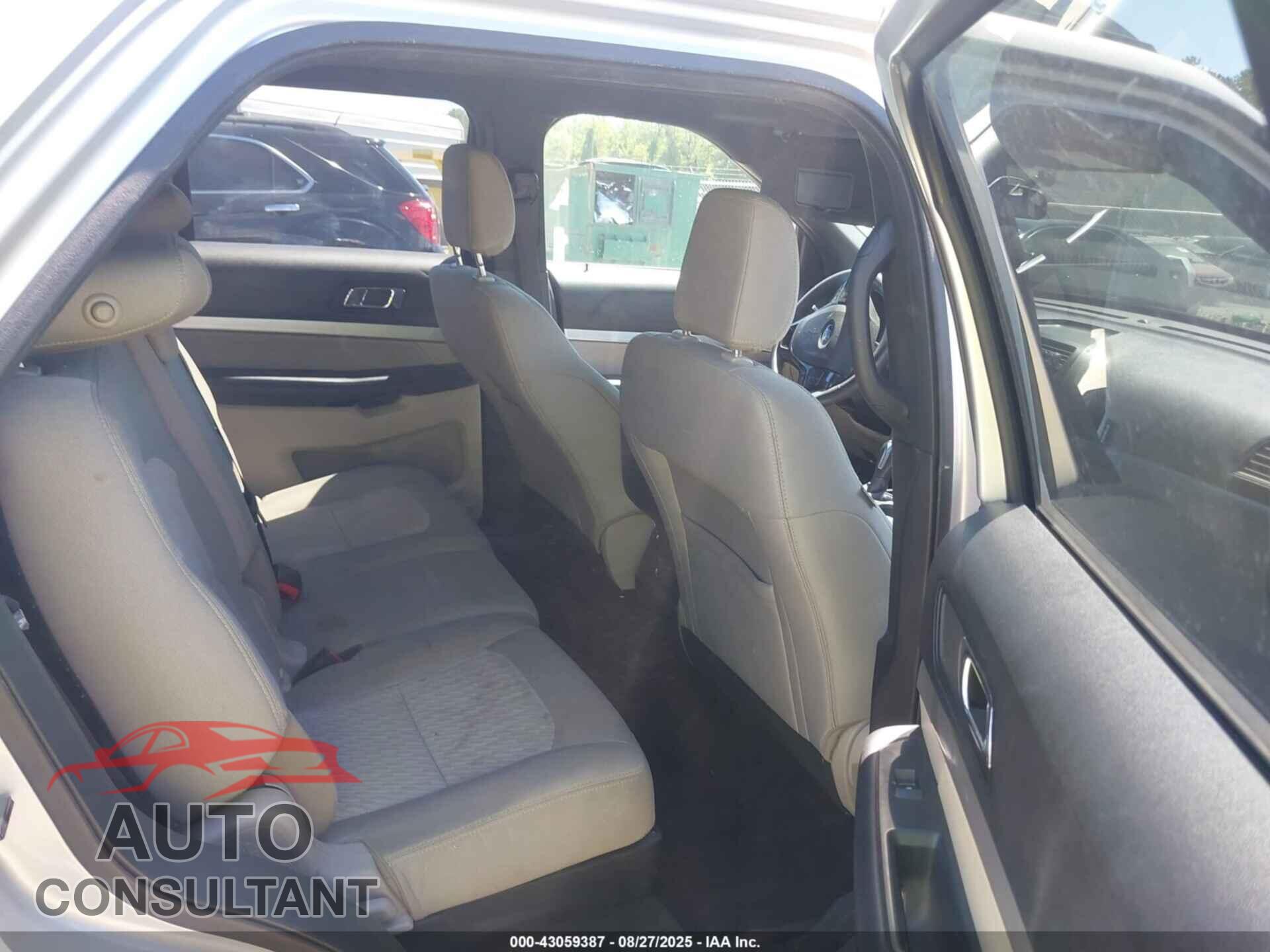 FORD EXPLORER 2018 - 1FM5K7B80JGB85814