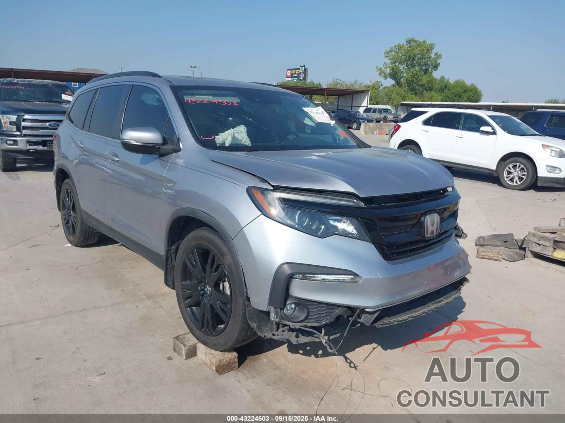 HONDA PILOT 2021 - 5FNYF5H24MB018660