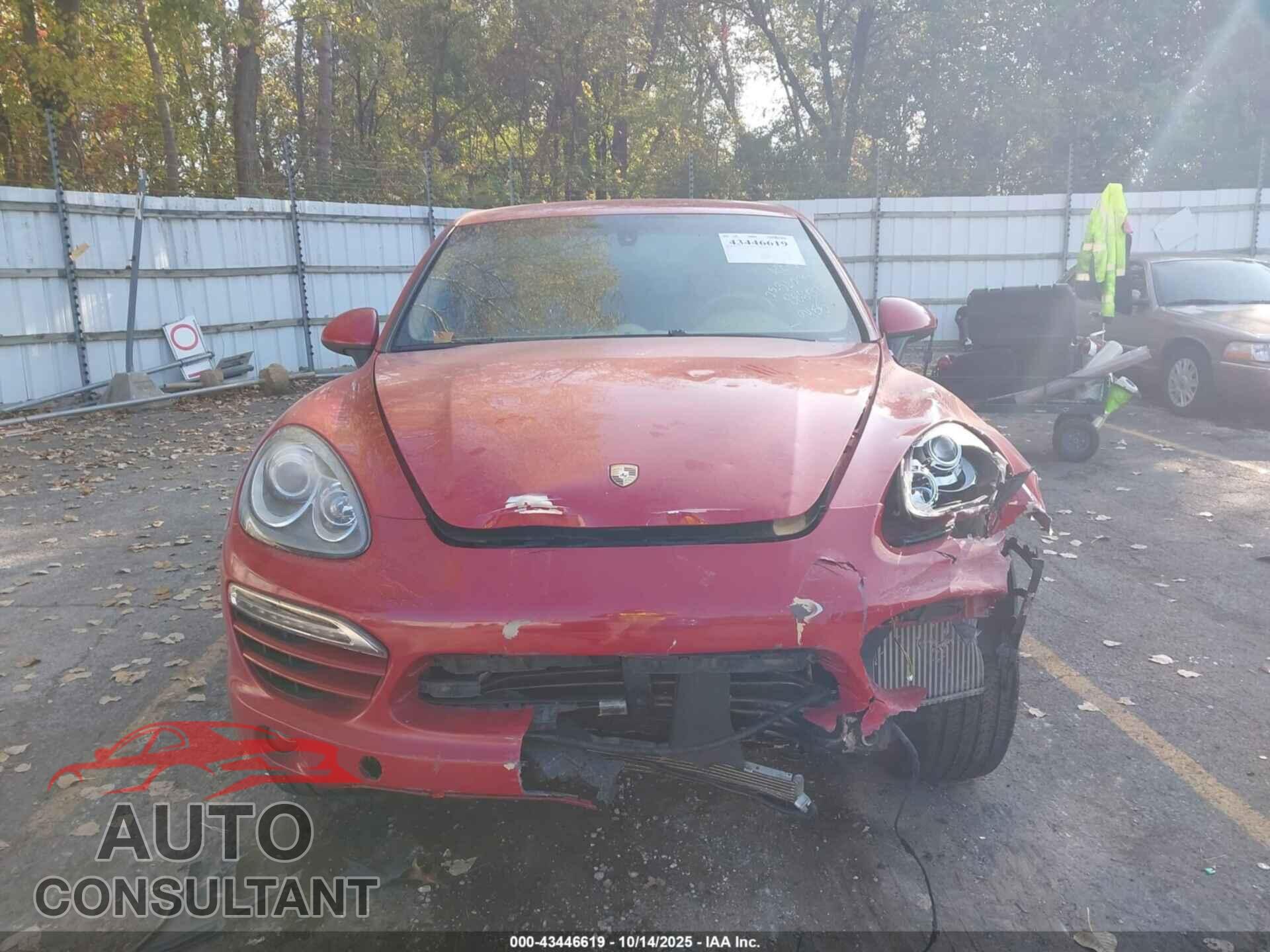 PORSCHE CAYENNE 2014 - WP1AF2A2XELA39455