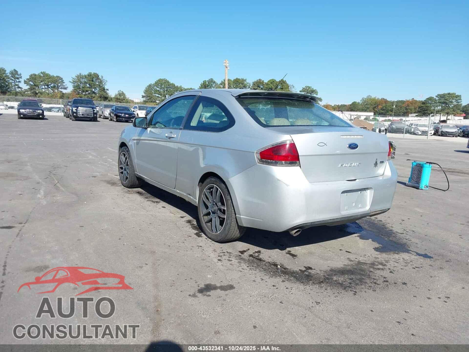 FORD FOCUS 2010 - 1FAHP3DN7AW129122